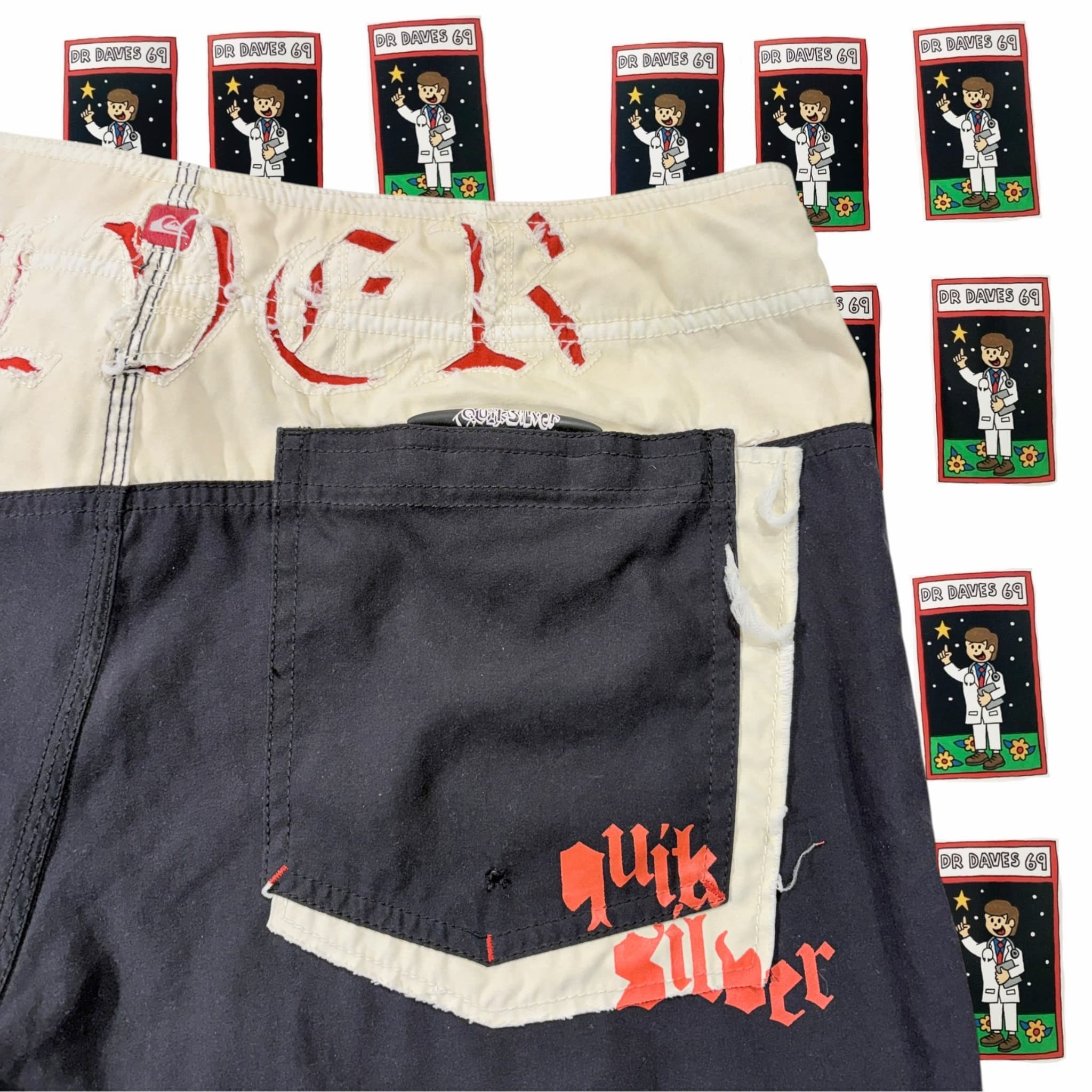 Y2k Quiksilver Men's Boardshorts Size 34 — photo 3 of 6