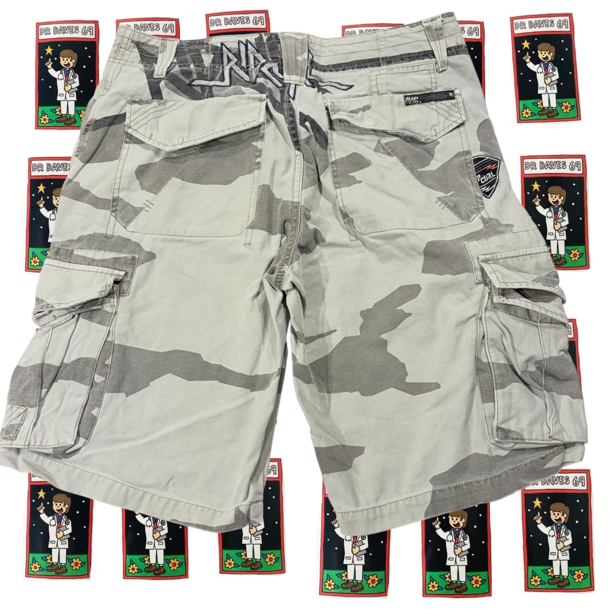 Y2K Rip Curl Cargo Shorts Size 34 — photo 2 of 5