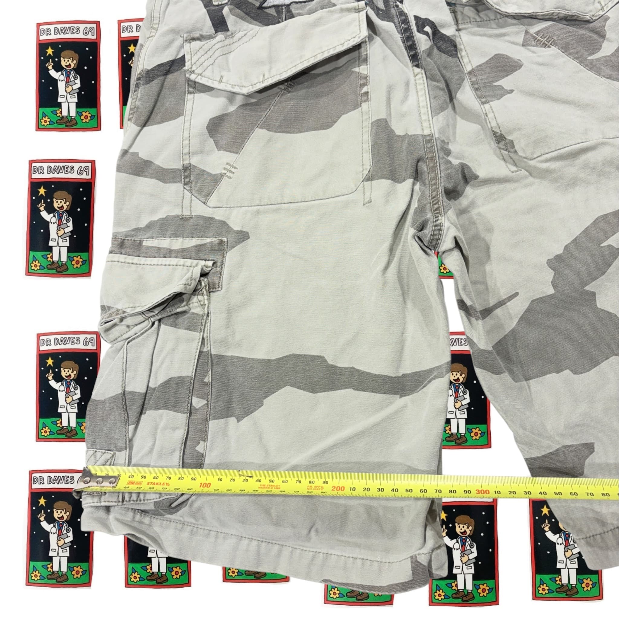 Y2K Rip Curl Cargo Shorts Size 34 — photo 5 of 5