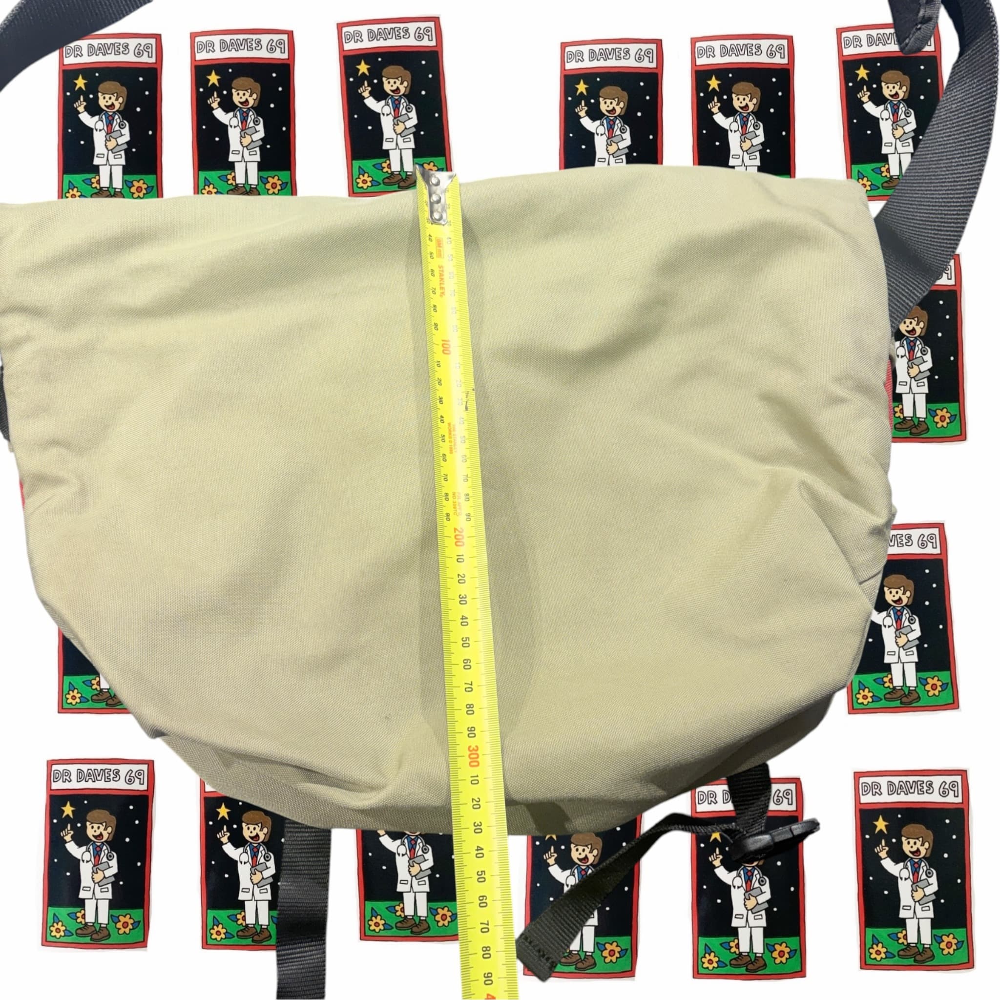 The Hoax Messenger Bag Beige — photo 7 of 7