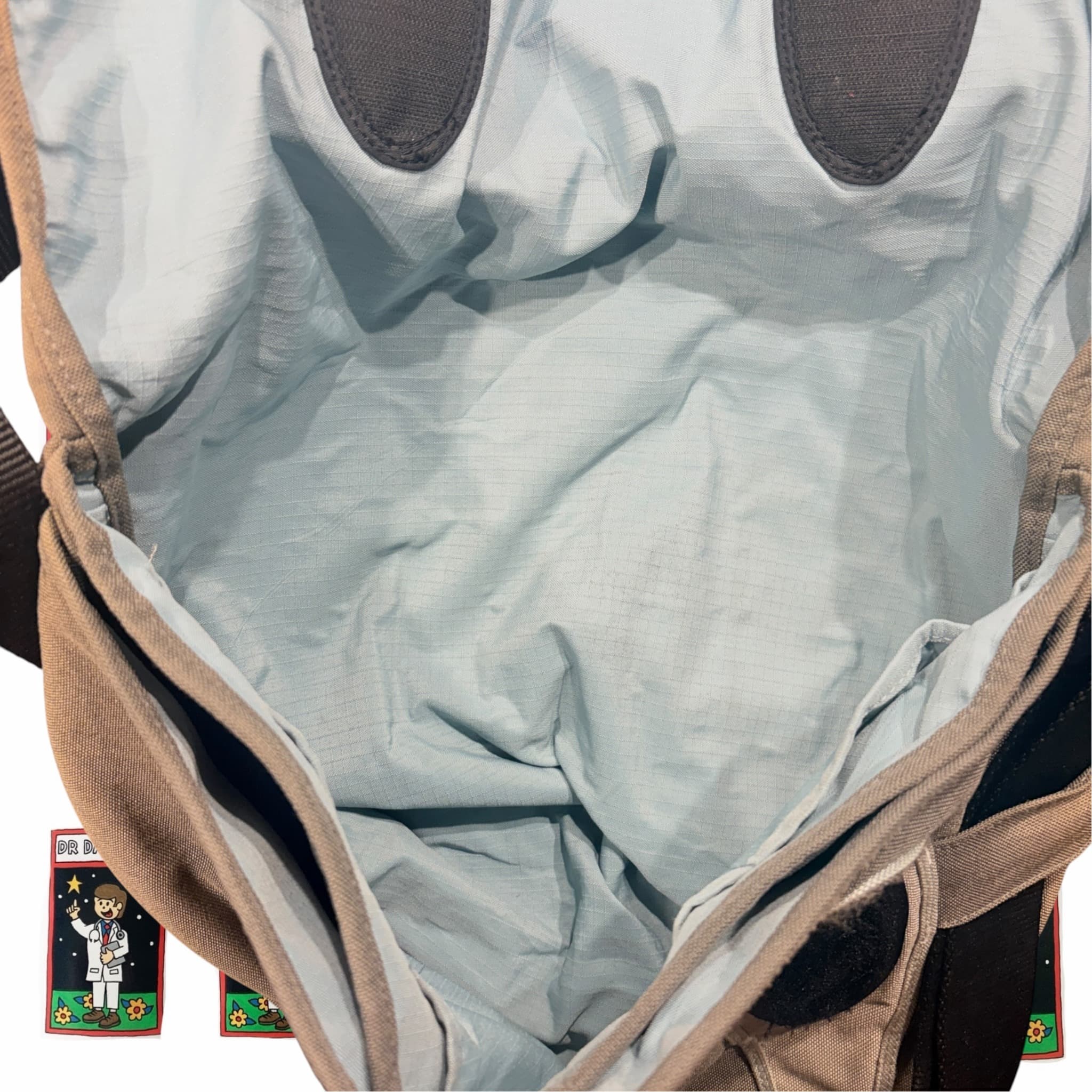 The Western Lawn Messenger Bag Beige — photo 6 of 9