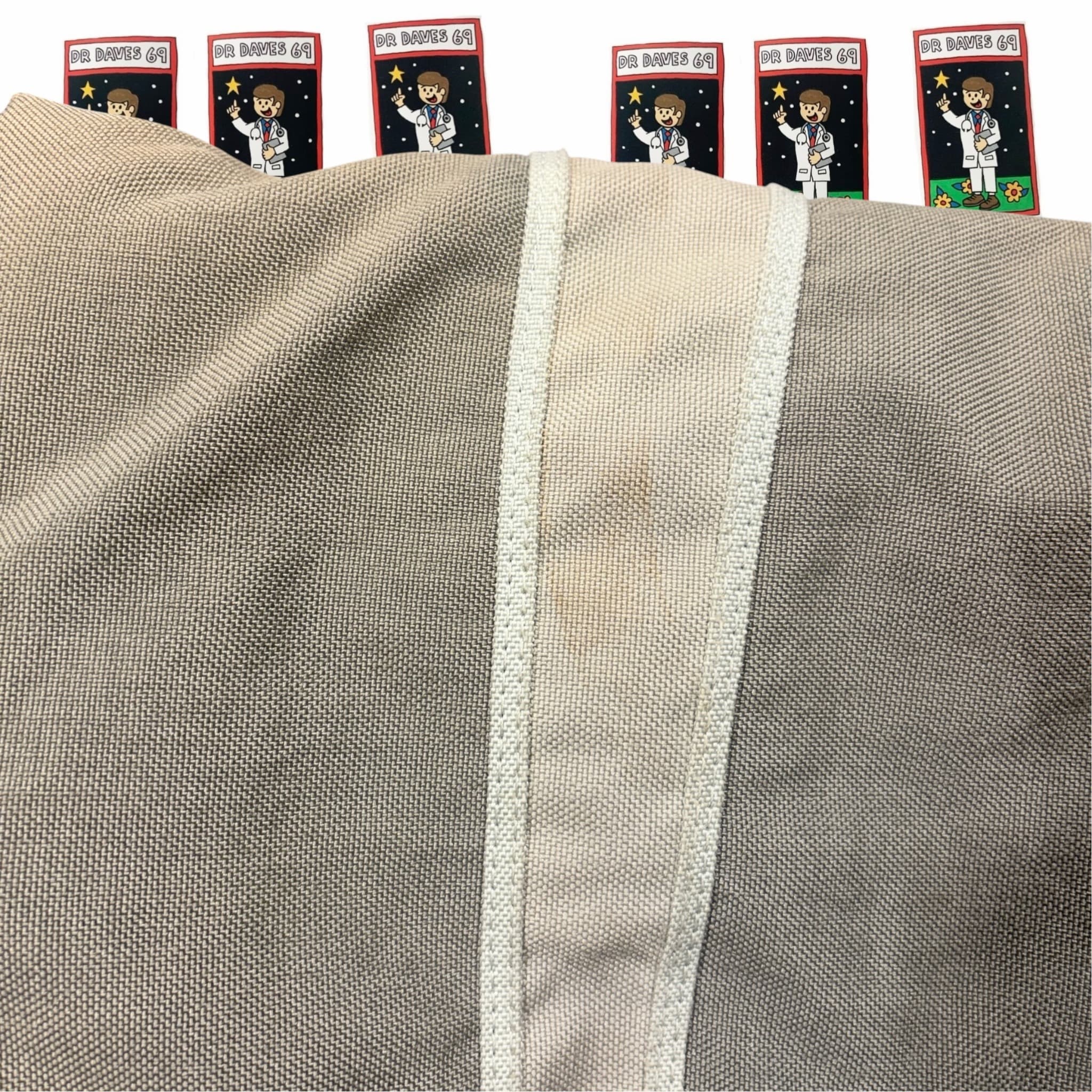 The Western Lawn Messenger Bag Beige — photo 7 of 9