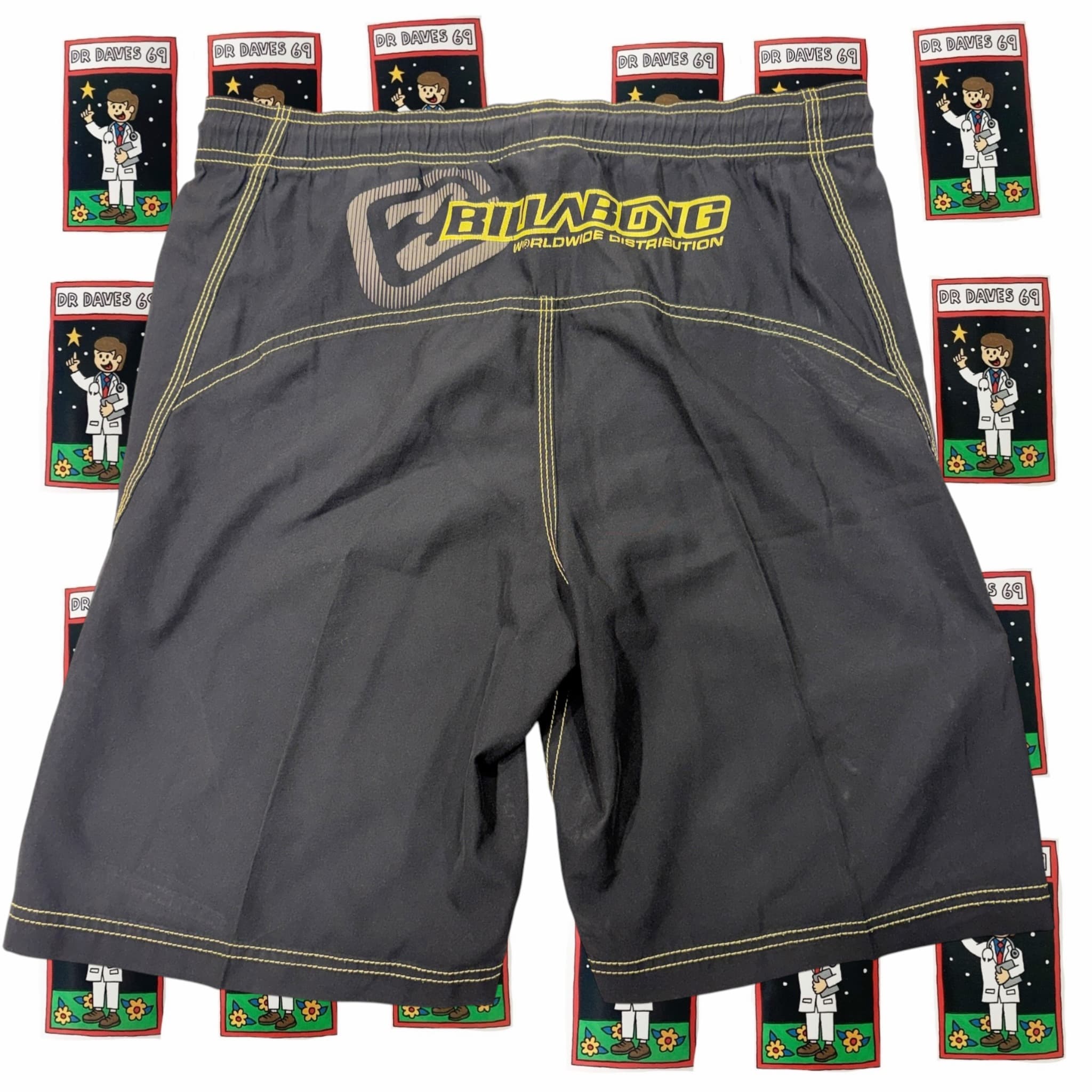 Vintage Billabong Board Shorts Size 30 — photo 3 of 6
