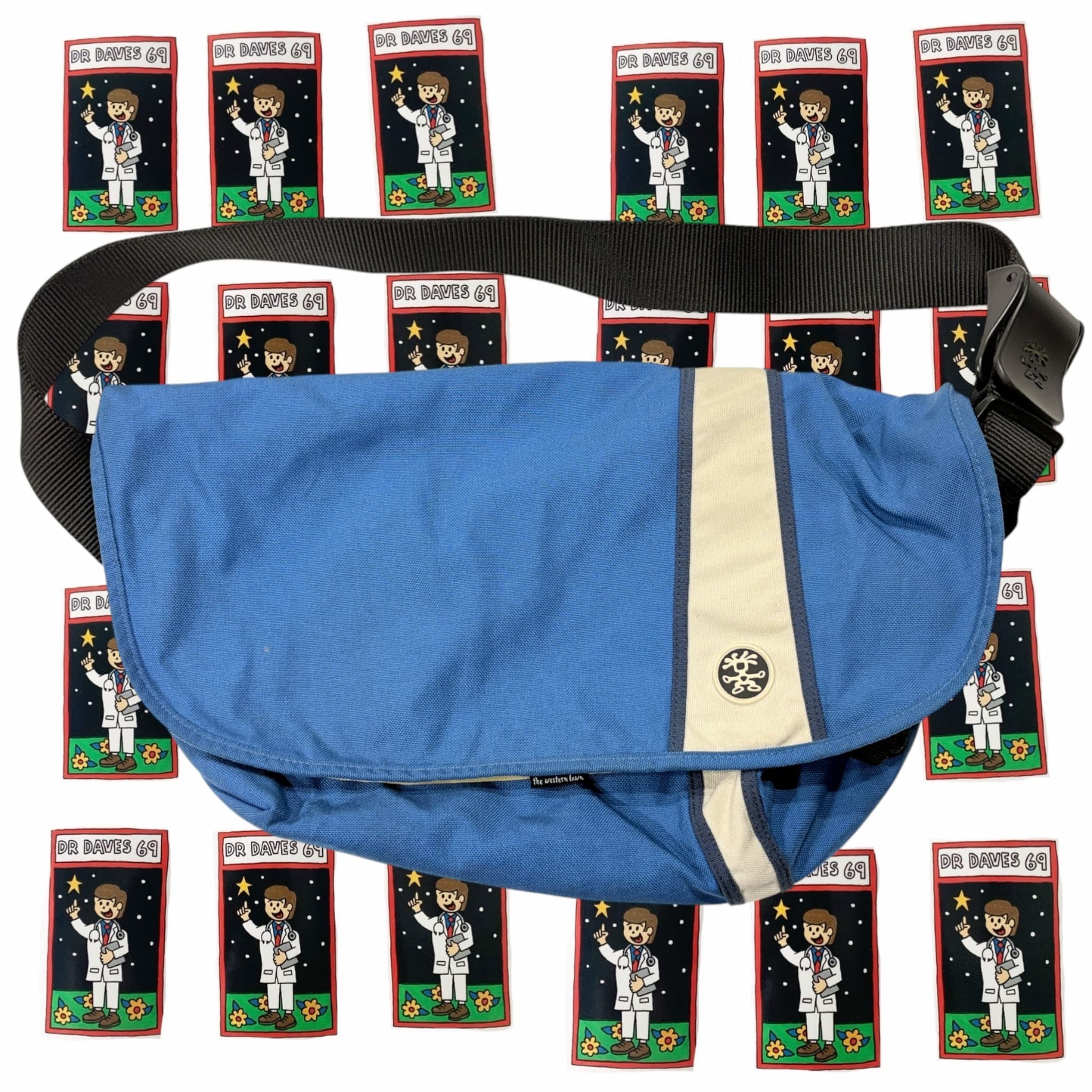 Y2K Crumpler The Western Lawn Messenger Bag — photo 1 of 5