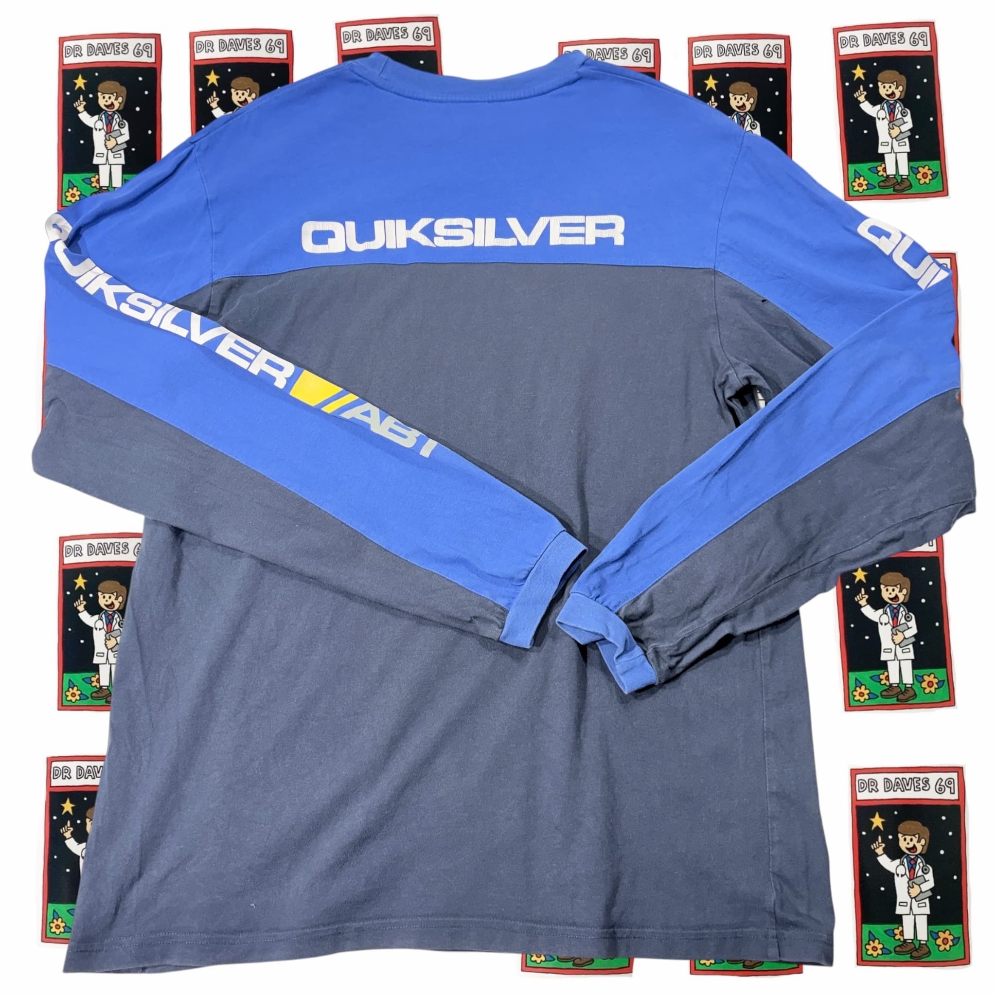 Y2K Quiksilver Long Sleeve T-Shirt Size M — photo 4 of 7