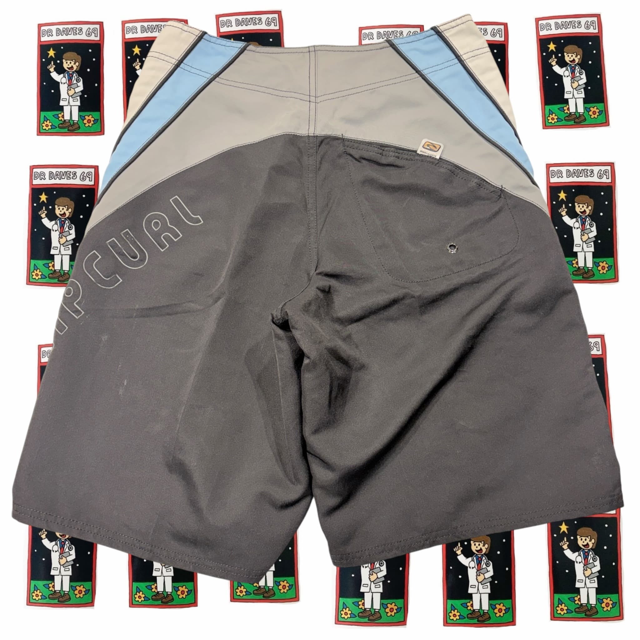 Y2K Rip Curl Board Shorts Size 28 — photo 2 of 6