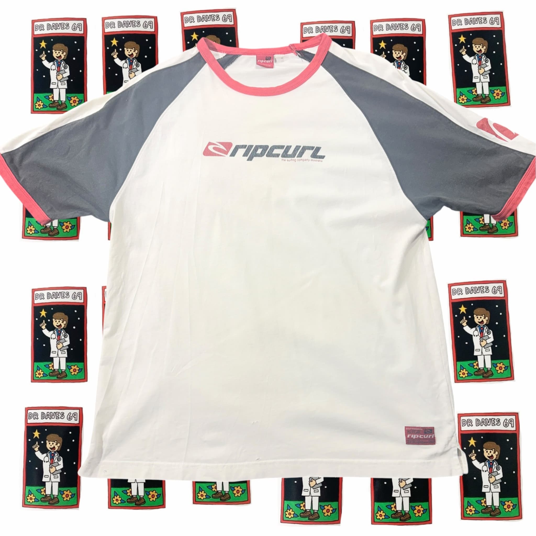 Y2K Rip Curl Raglan T-Shirt Size M — photo 1 of 4