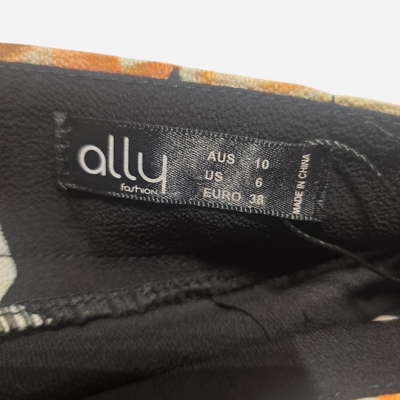 Ally Fashion Black Flared Floral Pants — photo 6 of 6