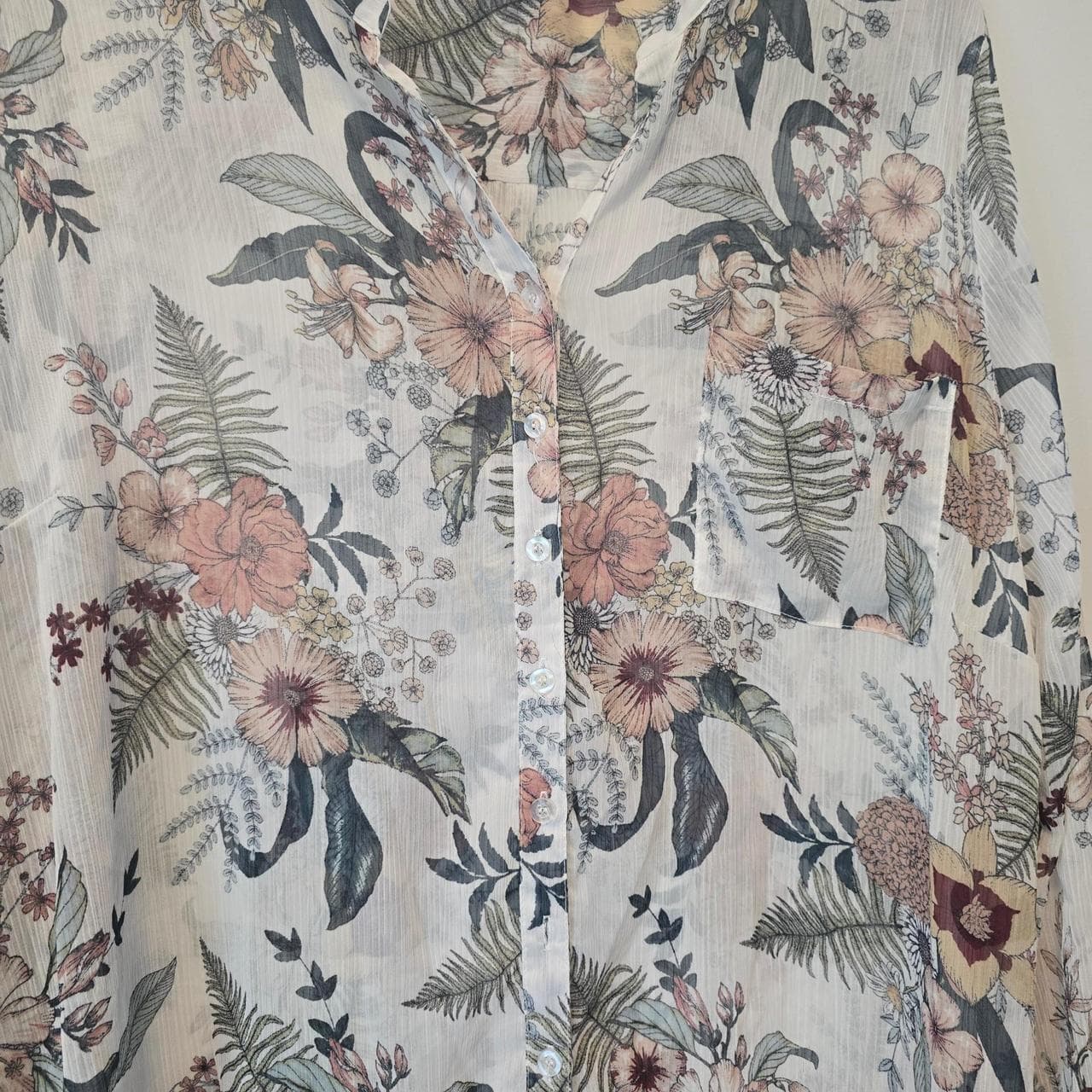 Rivers Floral Button Up Blouse Boho Vibe โ photo 3 of 6