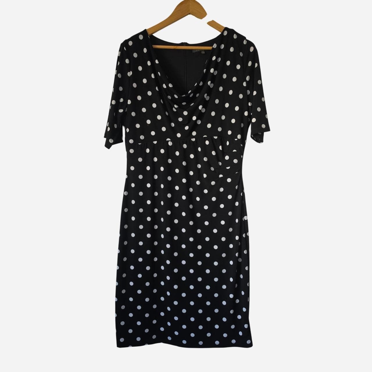 Liz Jordan Black Dress With White Polka Dots โ photo 3 of 8