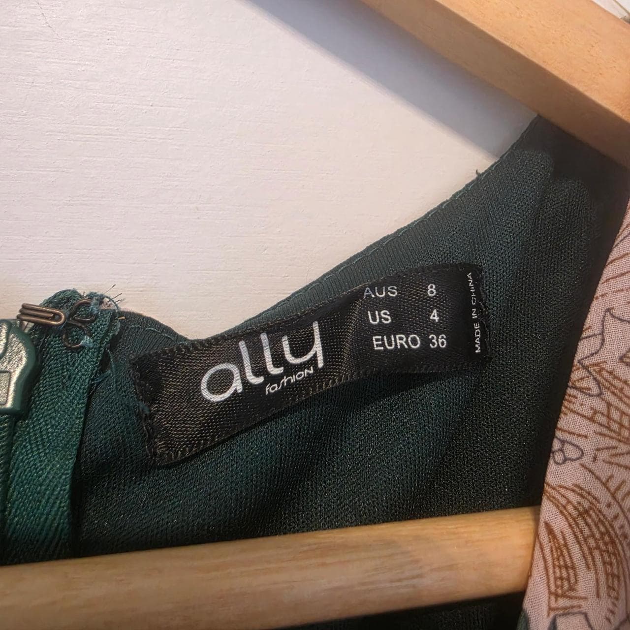Ally Fashion Green Floral Mini Dress — photo 5 of 6