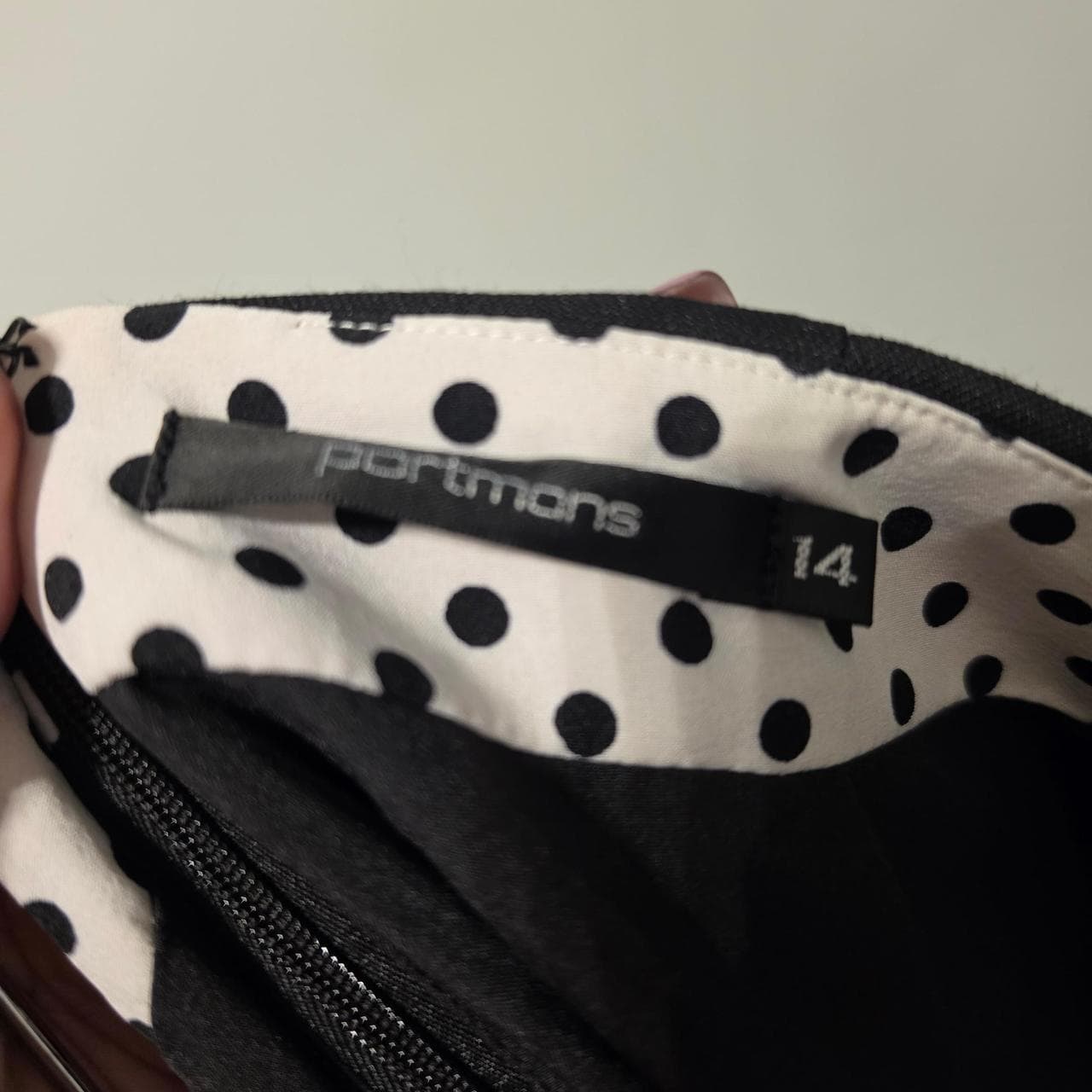 Portmans Black Midi Corporate Skirt — photo 4 of 5