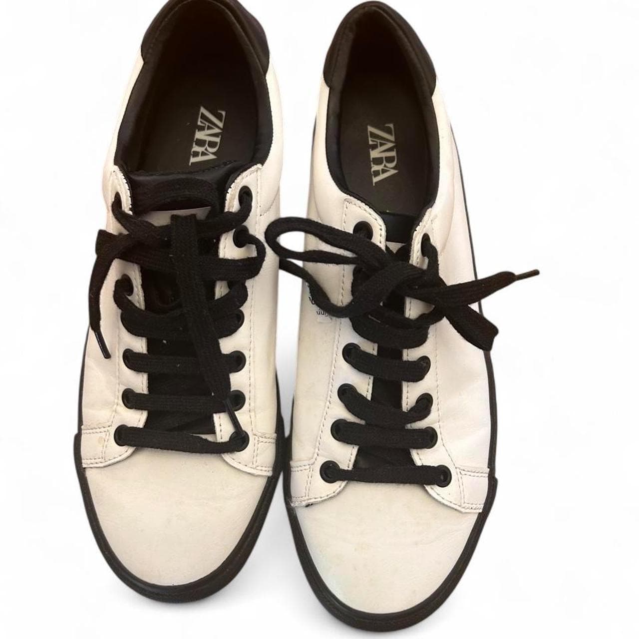 Zara Contrast Low Top Sneakers — photo 3 of 6