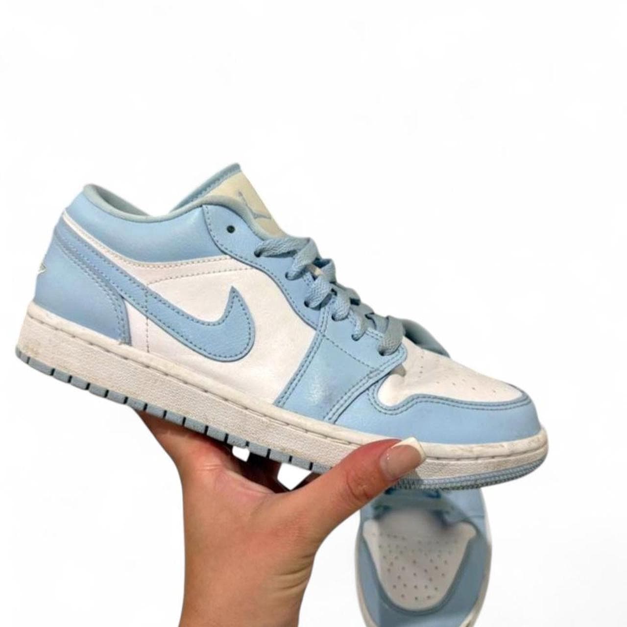 Nike Air Jordan 1 Low University Blue White Sneakers — photo 1 of 4