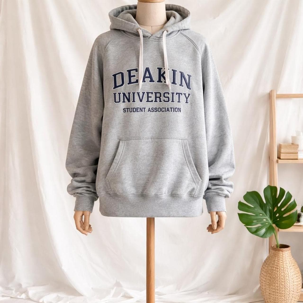 Vintage Style DUSA Deakin University Grey Marle Pullover Hoodie — photo 4 of 4