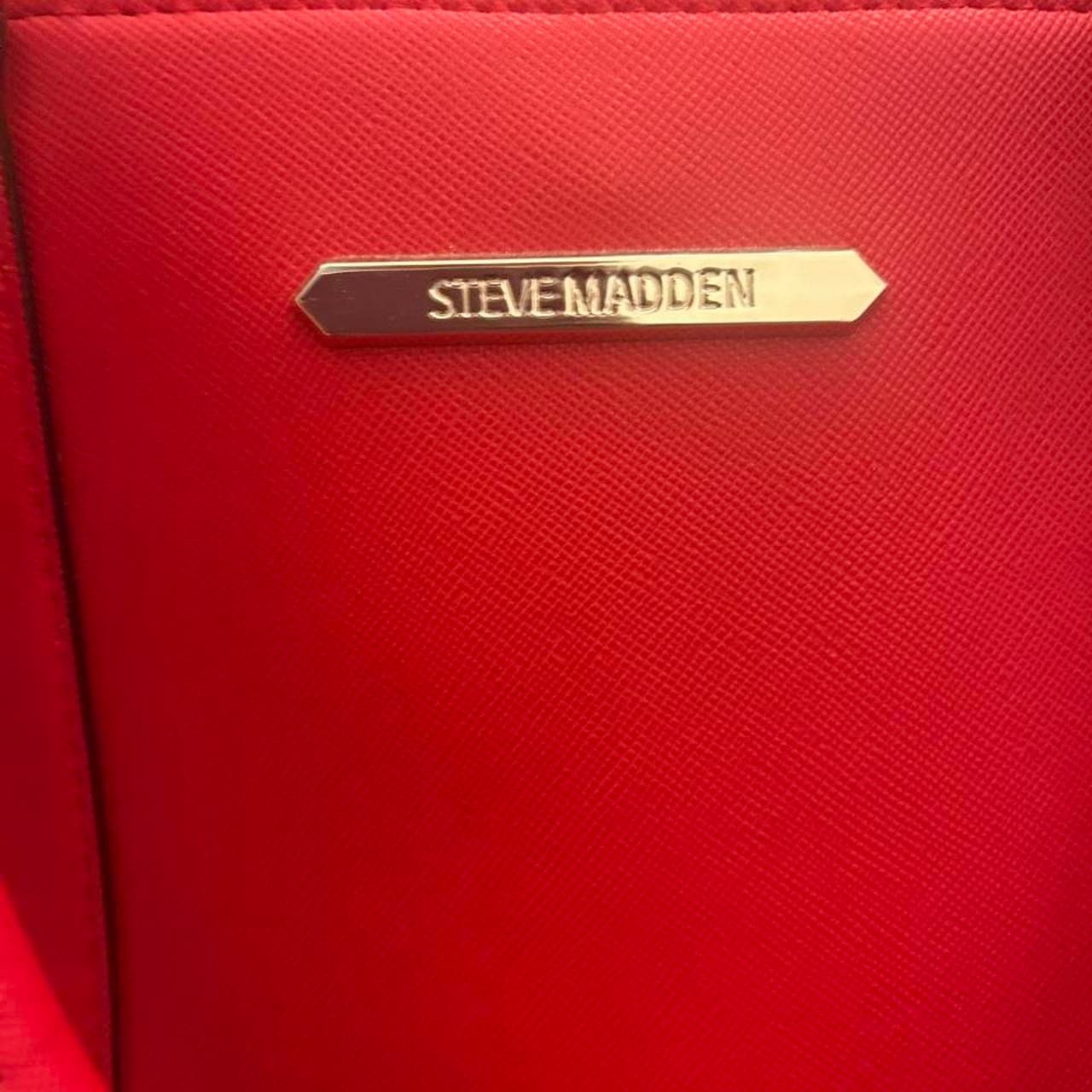 Steve Madden Large Structured Handbag In Bright Red With Gold Tone Hardware — photo 7 of 8