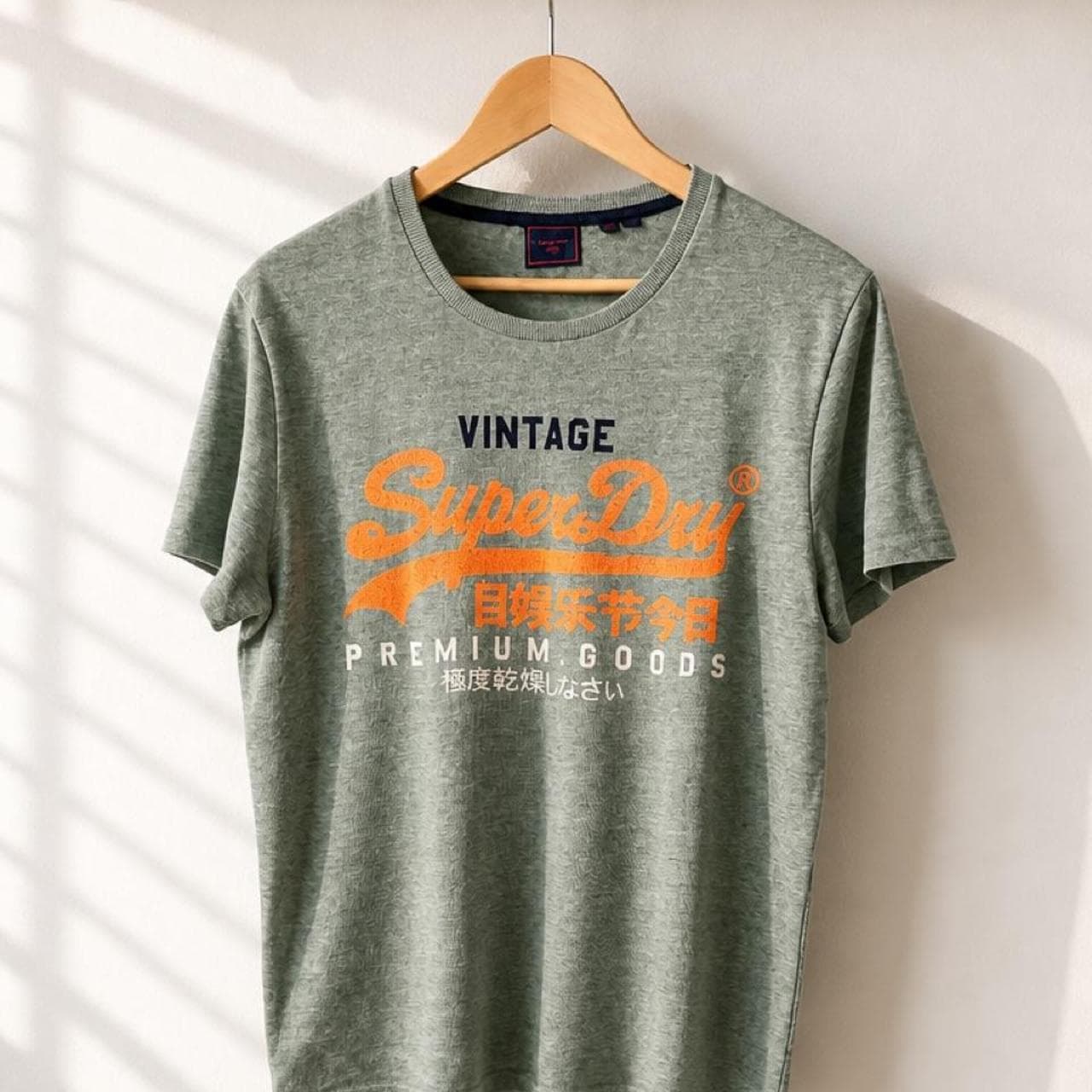 Superdry Vintage Graphic T-Shirt — photo 2 of 3