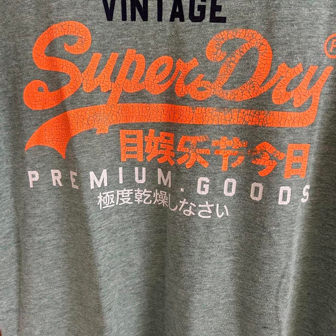 Superdry Vintage Graphic T-Shirt — photo 3 of 3