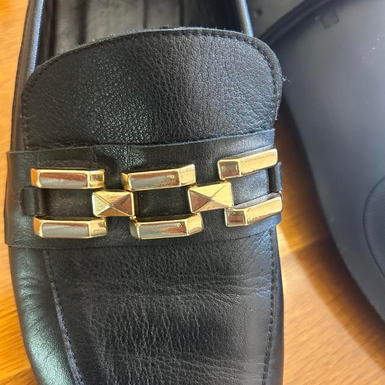 Cabello Comfort Black Leather Loafers With Gold Chain Detail — photo 3 of 4