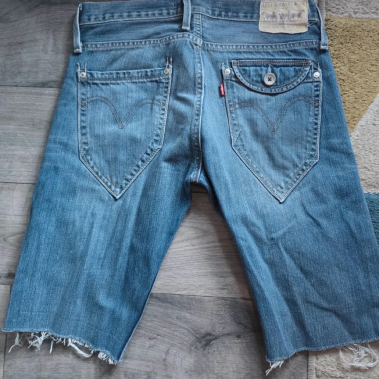Levi's 504 Straight Cut-Off Denim Shorts — photo 4 of 4