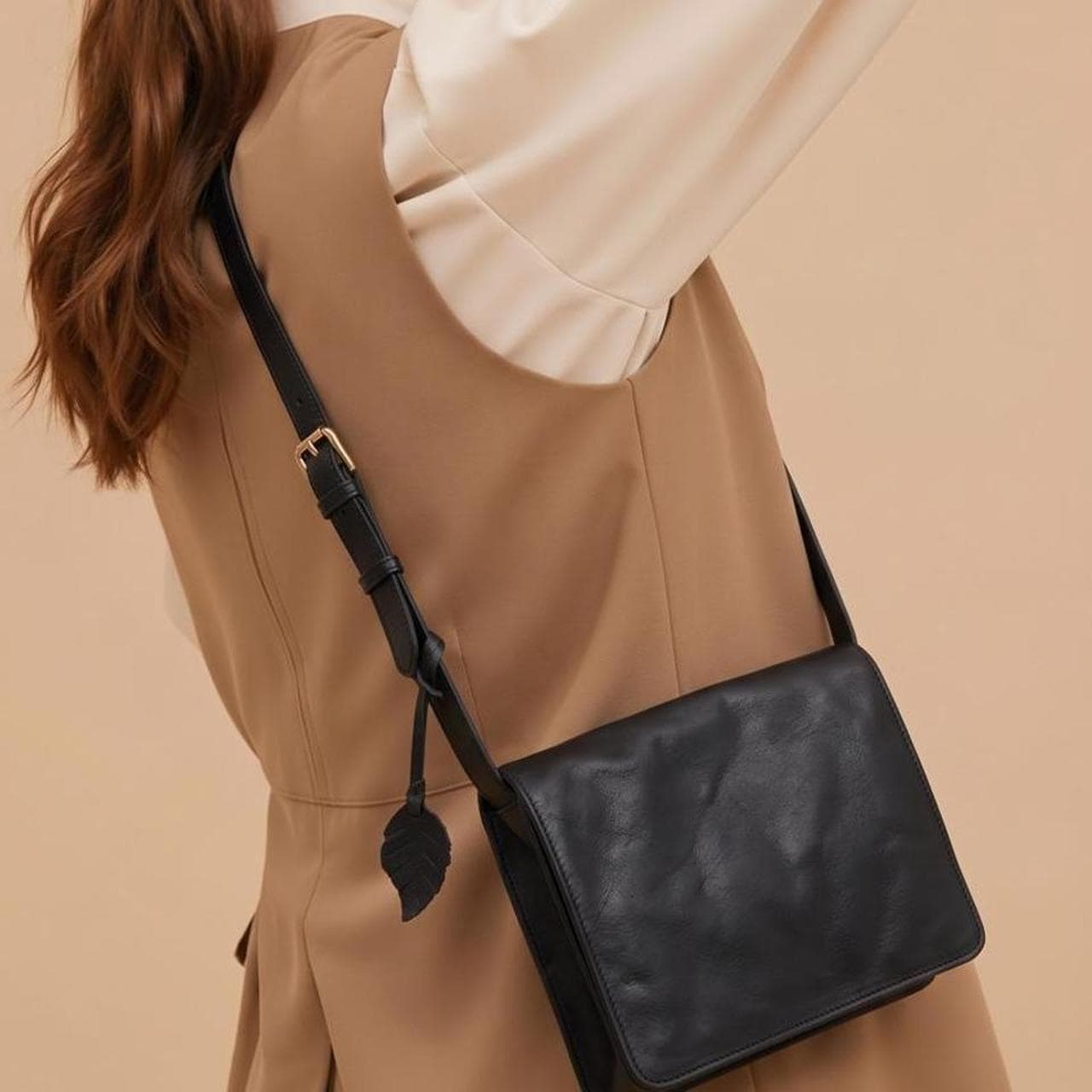 Valentine Genuine Leather Women's Crossbody Handbag — photo 1 of 5