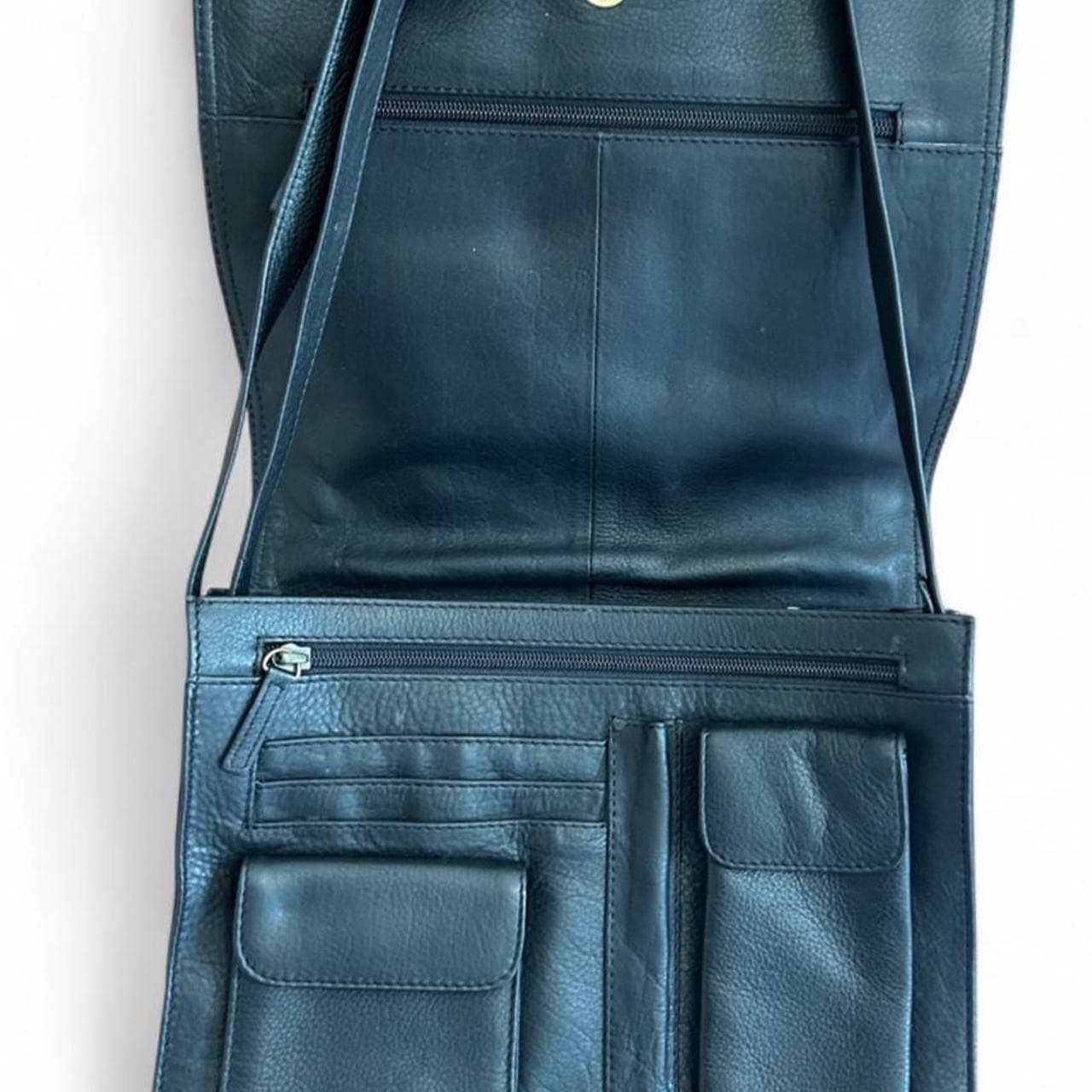 Valentine Genuine Leather Women's Crossbody Handbag — photo 4 of 5