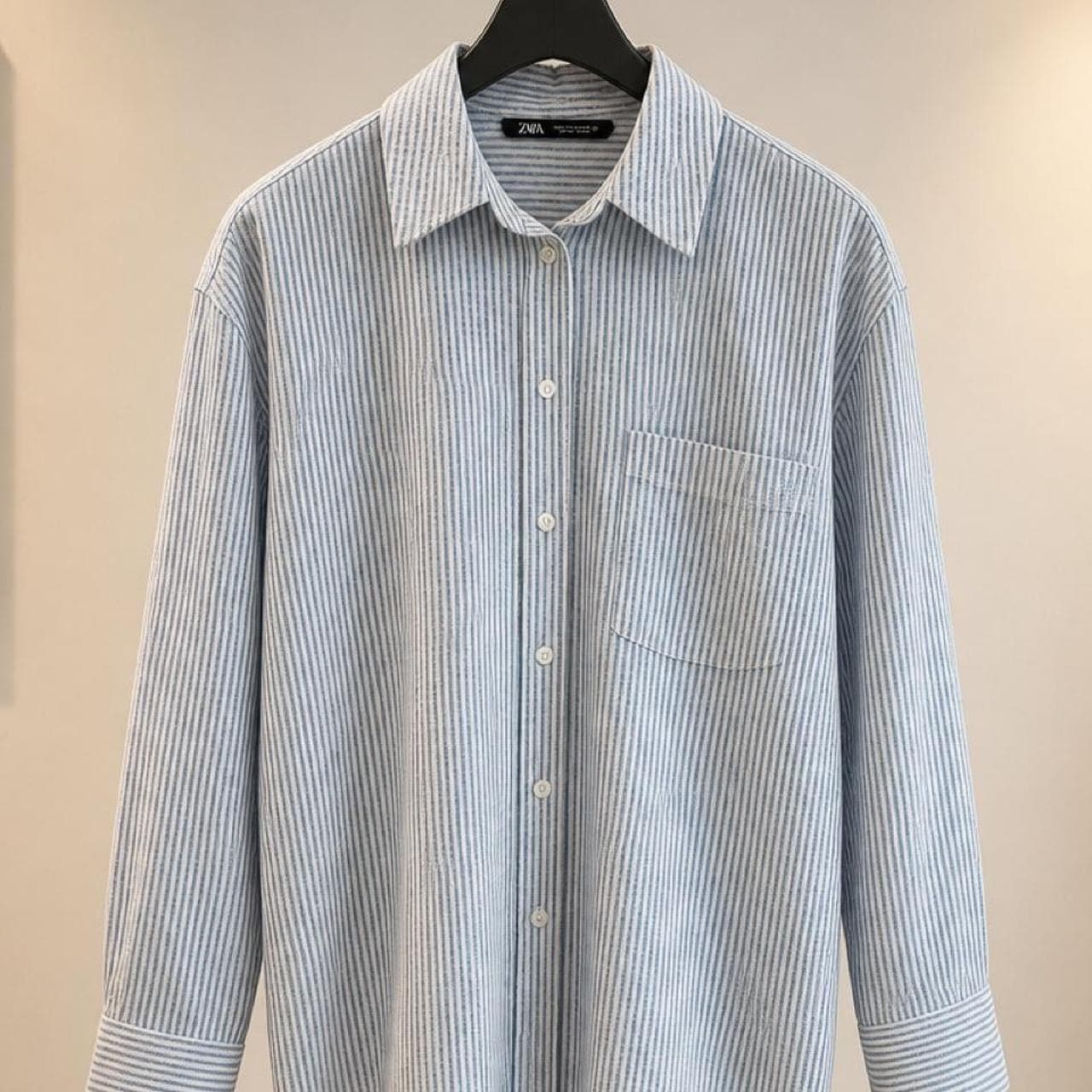 Zara Women's Blue And White Pinstripe Cotton Shirt — photo 2 of 5