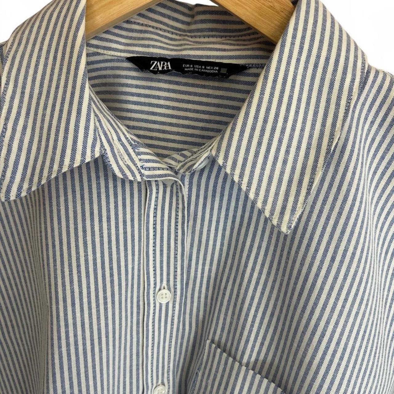 Zara Women's Blue And White Pinstripe Cotton Shirt — photo 4 of 5