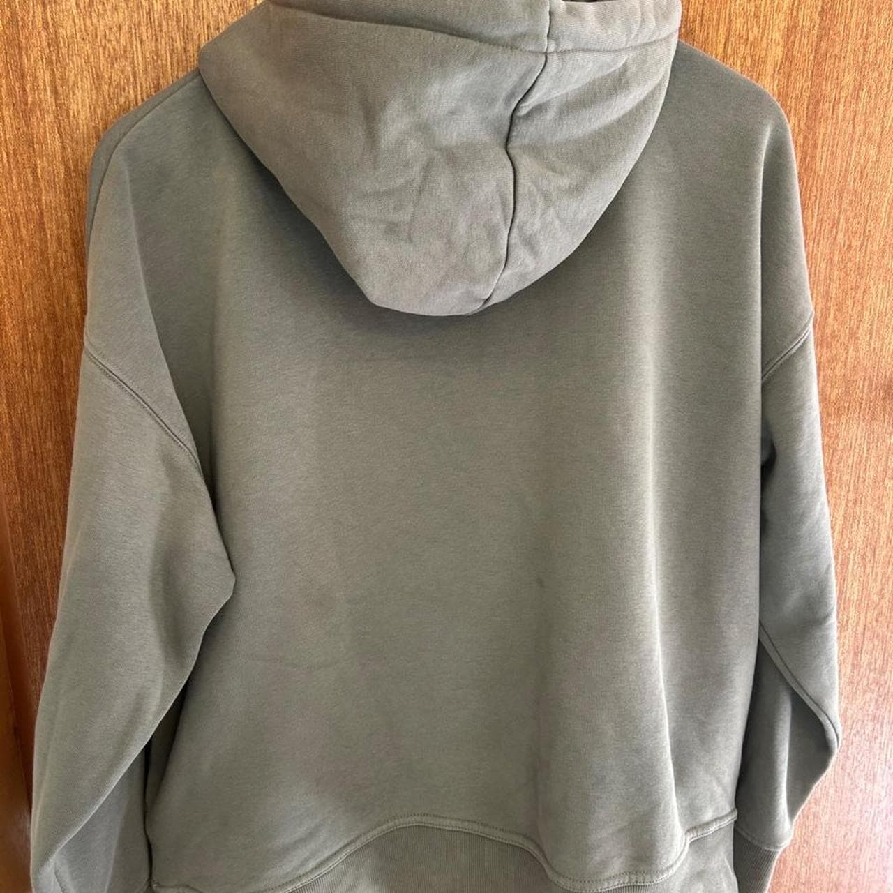 D-Luxe Basics By Decjuba Oversized Hoodie — photo 3 of 6