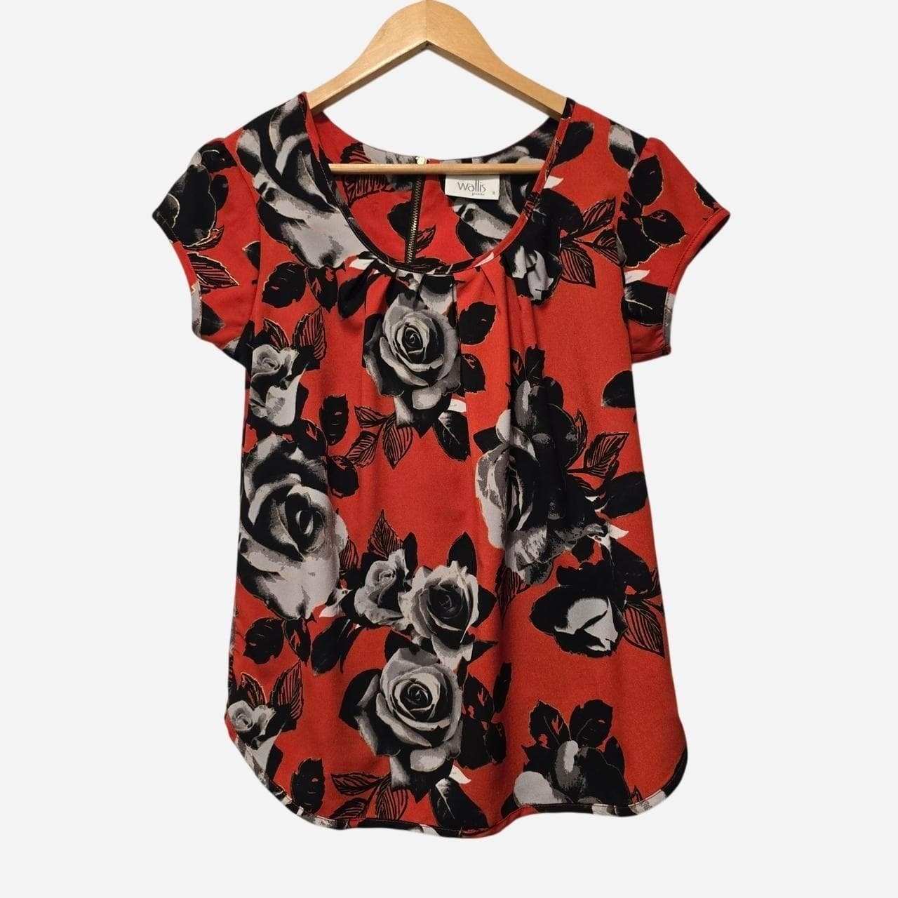 Wallis Petite Red And Black Floral Blouse โ photo 2 of 5