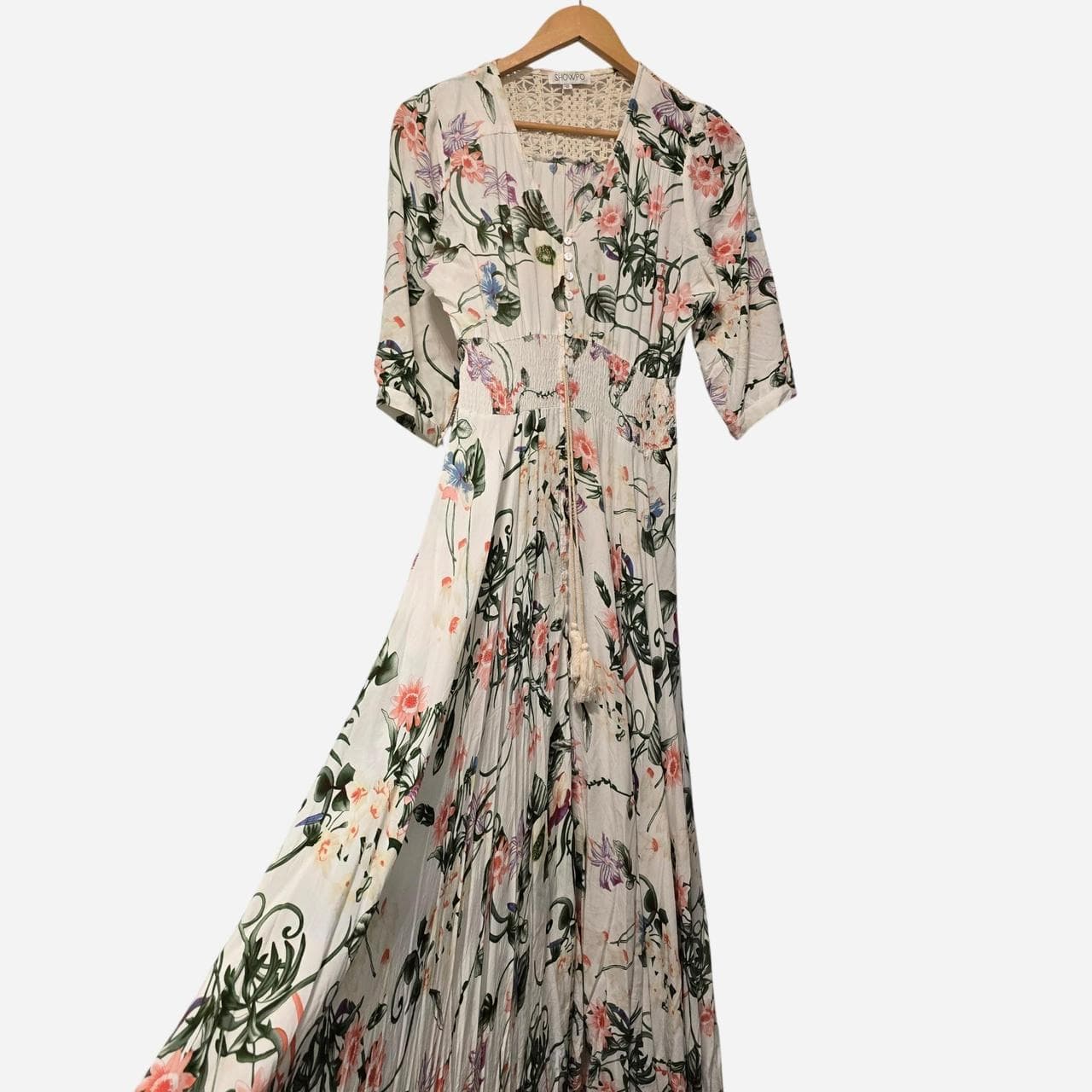 Showpo Multicoloured Floral Maxi Dress β photo 2 of 7