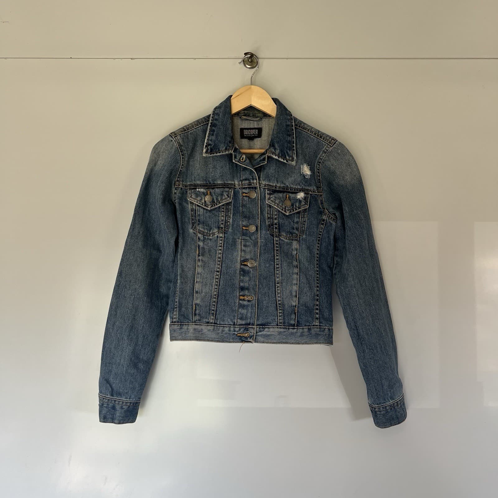 Dricoper Custom Hand Embroidered Regular Show Denim Jacket Blue Mordecai Rigby S — photo 8 of 11