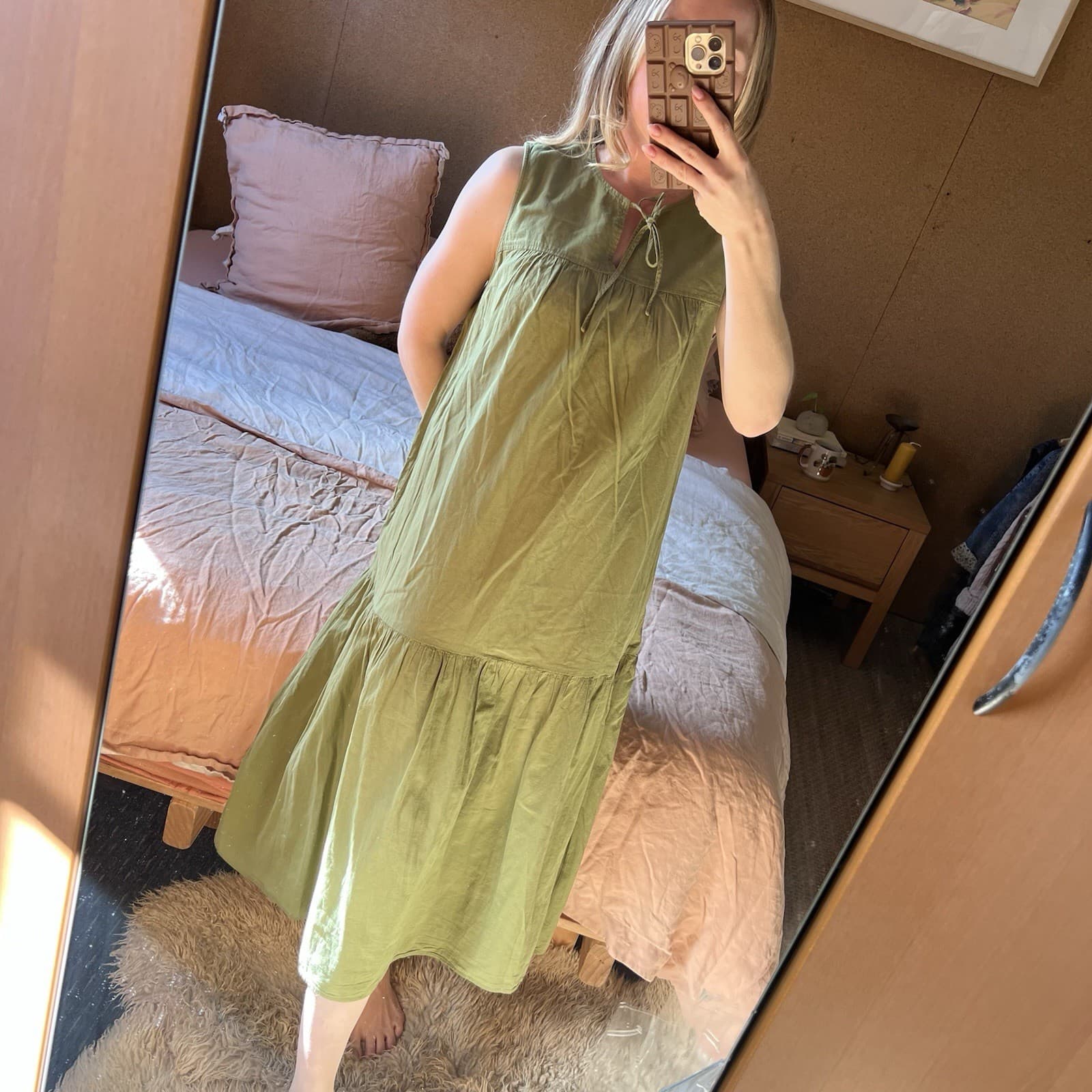 Uniqlo Olive Green Cotton Tiered Smock Midi Dress Sleeveless Keyhole Tie XS — photo 3 of 9
