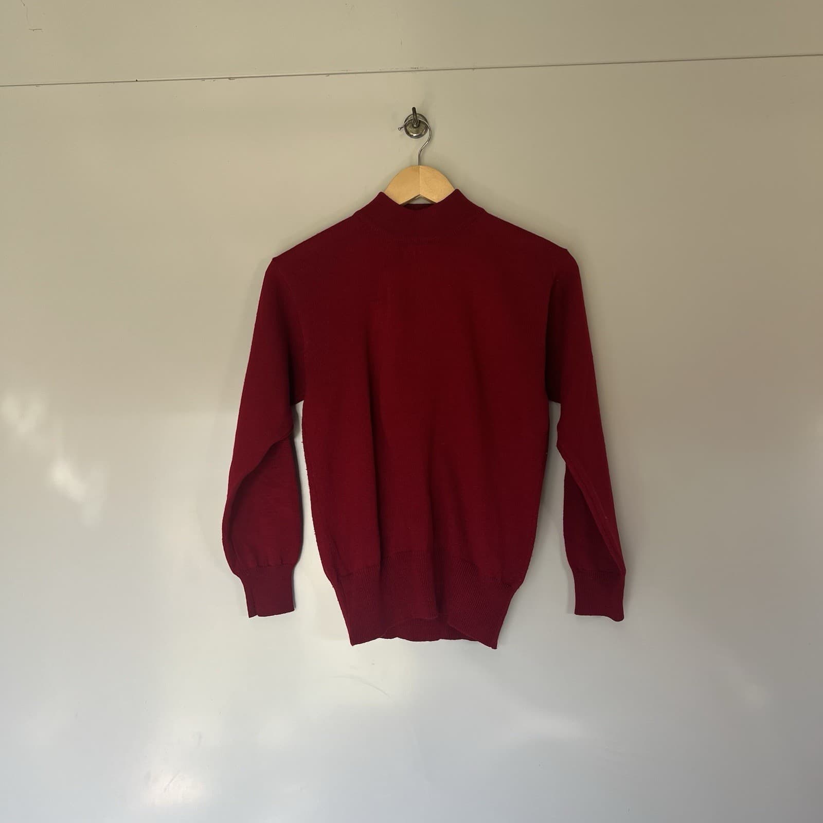 Vintage 90s Chadorian Red Wool Blend Mock Neck Knit Jumper Dark Academia M — photo 8 of 9