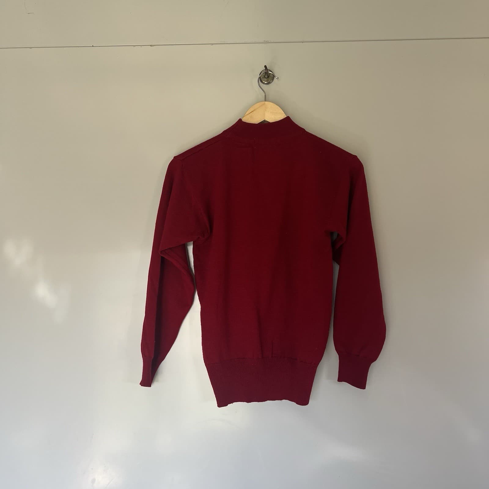 Vintage 90s Chadorian Red Wool Blend Mock Neck Knit Jumper Dark Academia M — photo 9 of 9