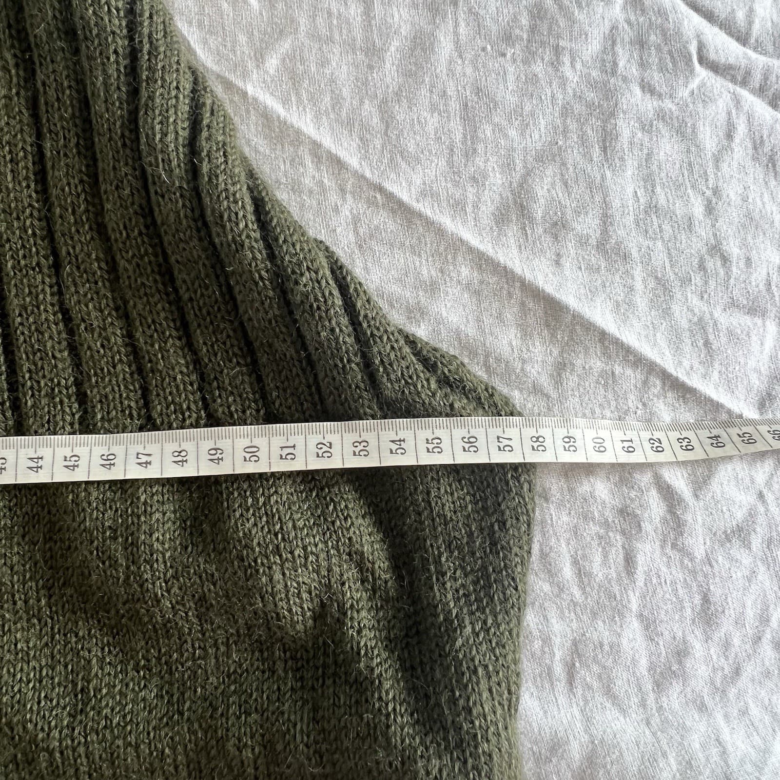 Handmade Pure Wool Olive Green Knit Cape Cowl Neck Cottagecore Hobbit Ren Faire — photo 7 of 8