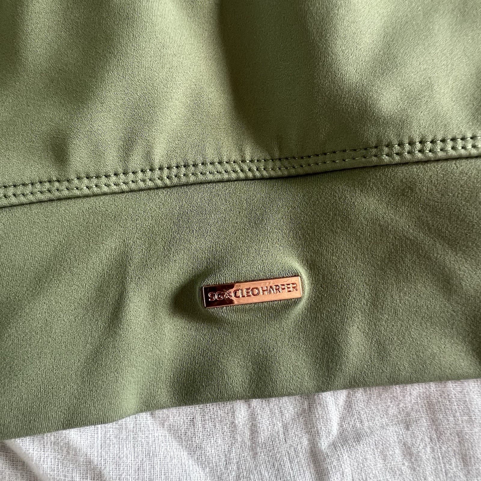 Cleo Harper Womens Small Olive Green Cross Back Workout Bra Crop Top — photo 2 of 5