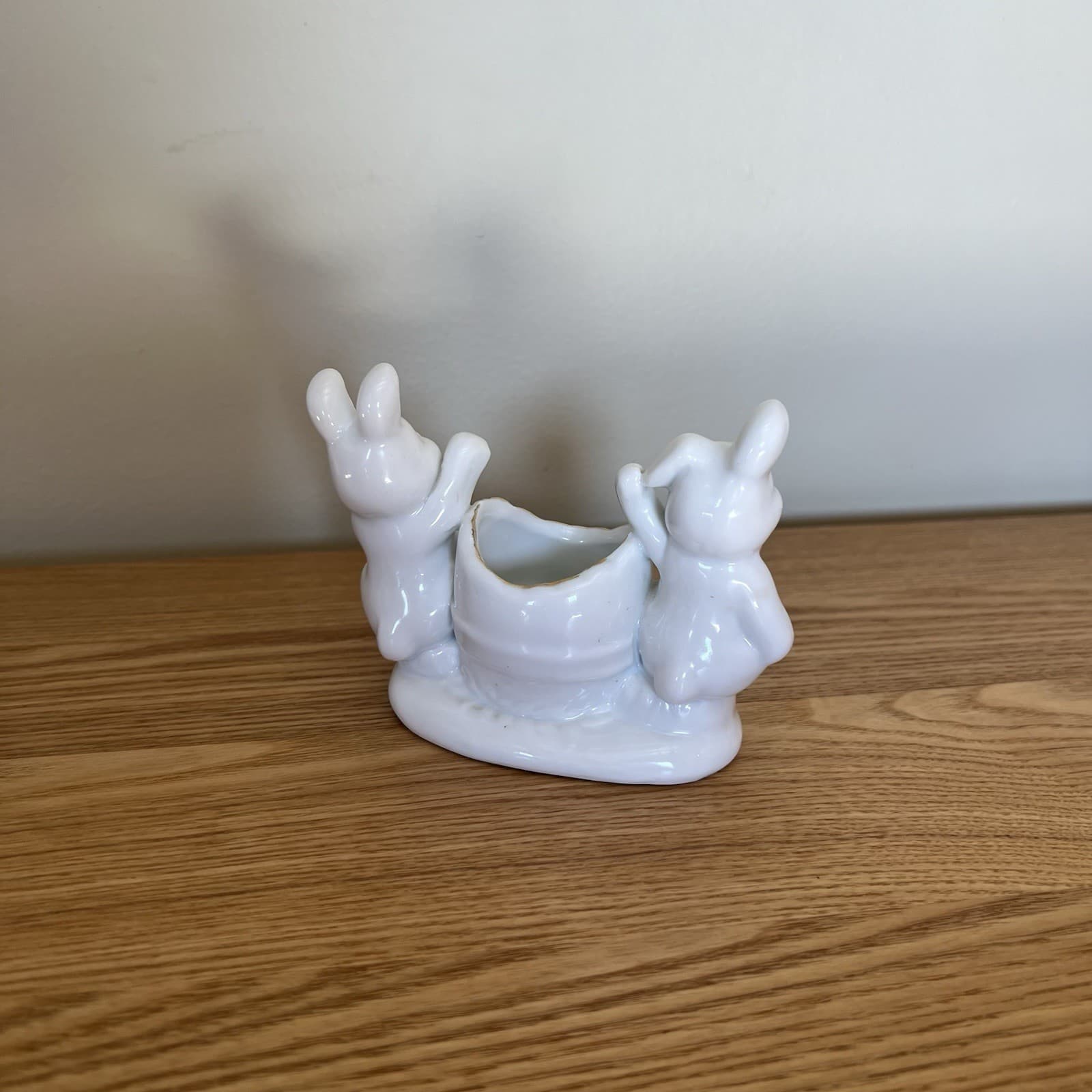Vintage Ceramic Bunny Rabbit Egg Holder Coquette Cottagecore Kitsch Planter — photo 6 of 10