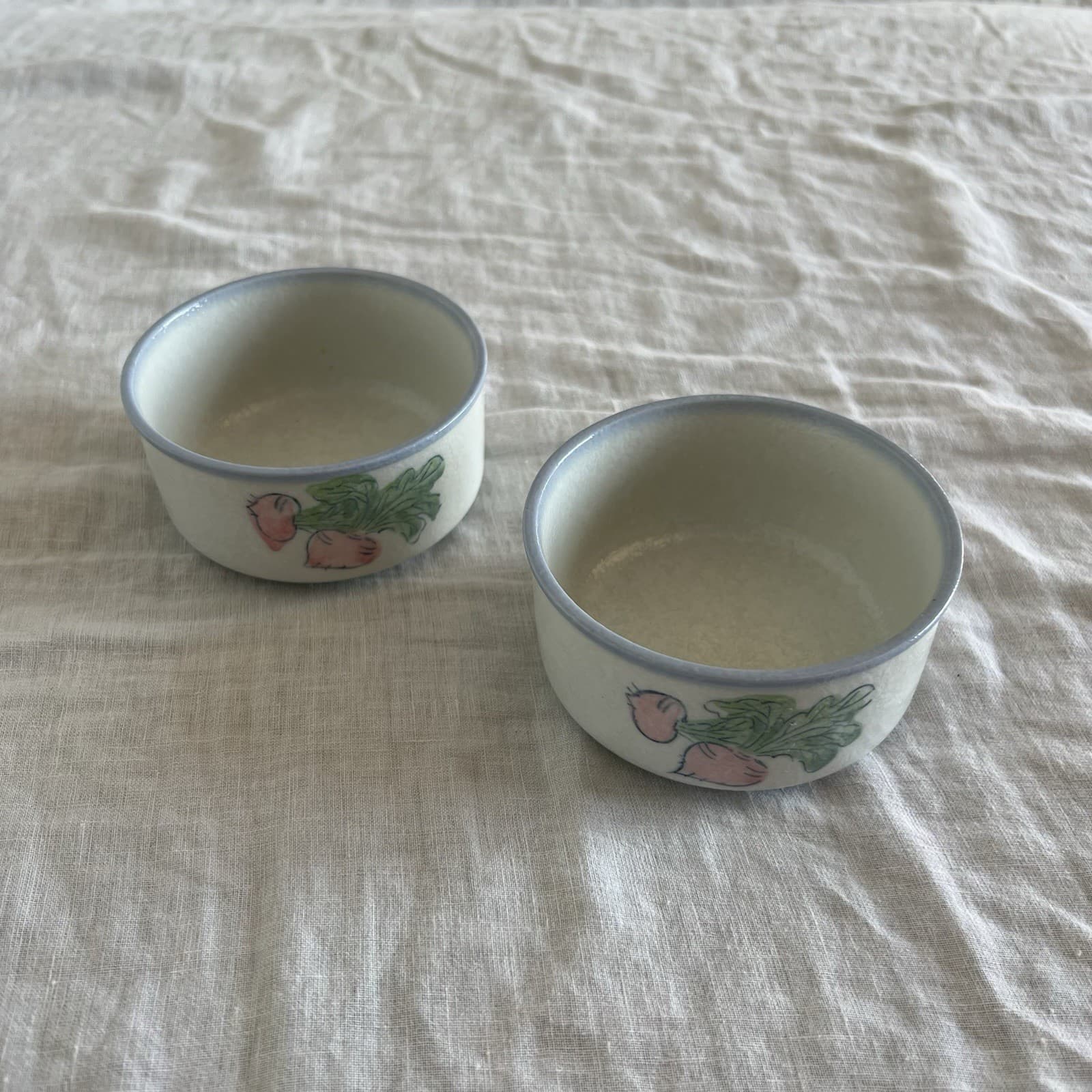 Vintage Stoneware Small Side Bowls Set 2 Radish Turnip Dip Bowls Cottagecore — photo 6 of 8