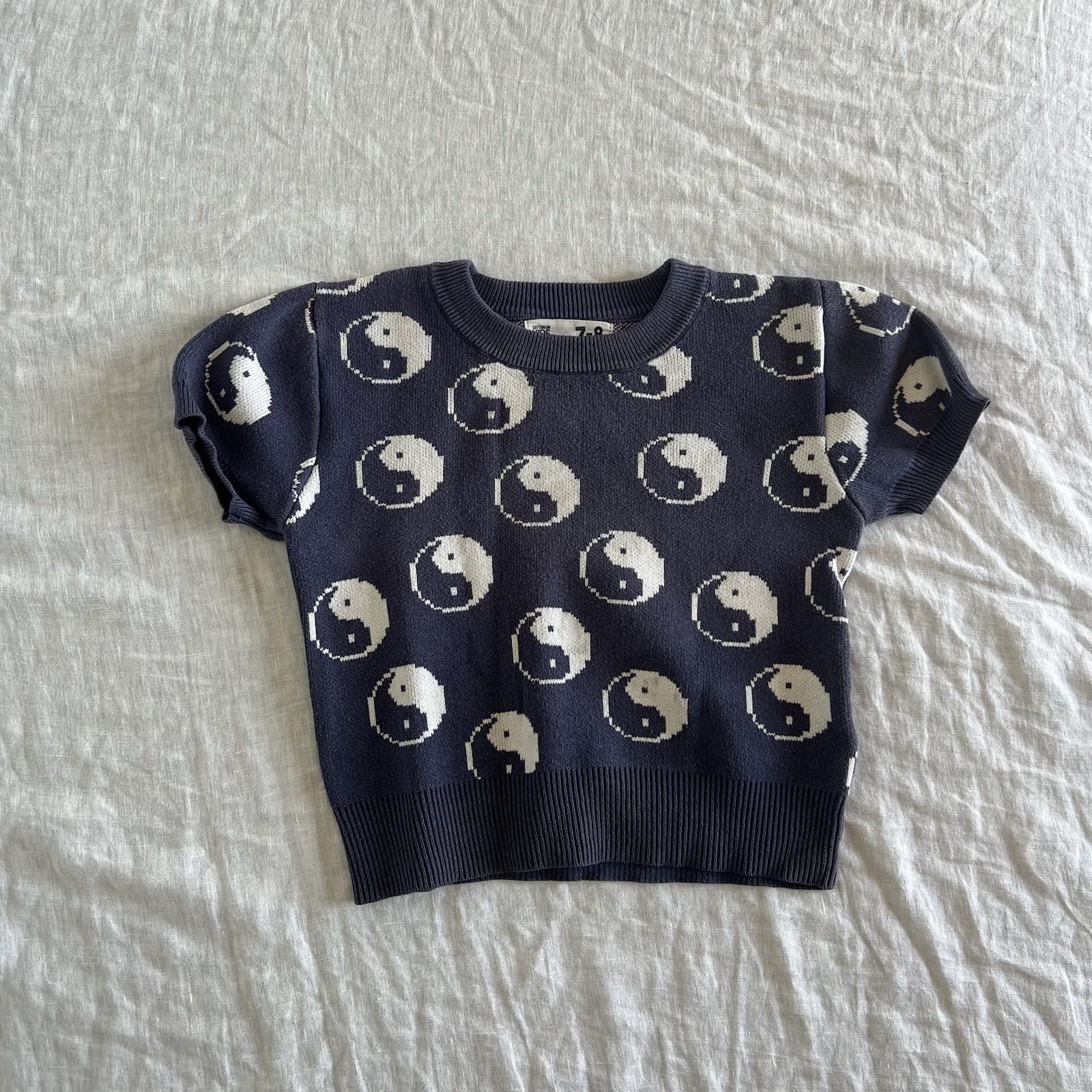 Cotton On Kids Yin Yang Short Sleeve Knit Top Navy Blue Size 7 8 Y2K 90s Sweater — photo 1 of 4