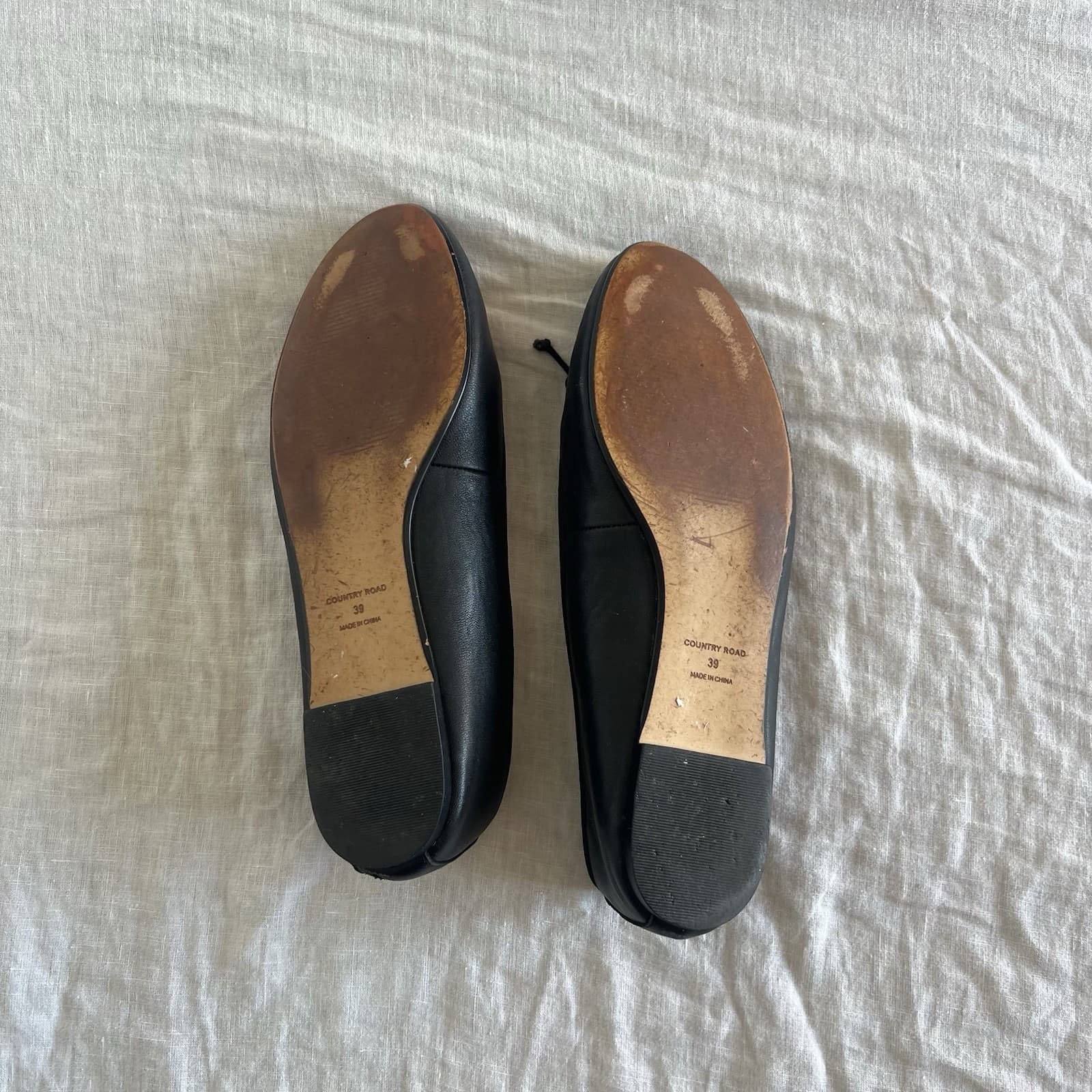 Country Road Black Ballet Flats w/ Bow, Slip-On Round Toe Women’s EU 39 AU 39 — photo 5 of 7