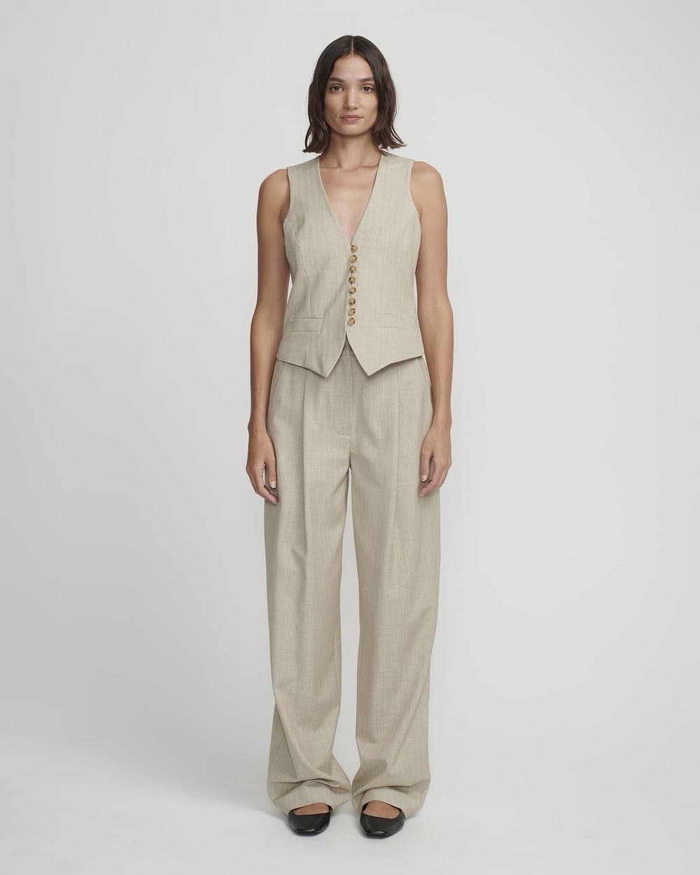 Hansen & Gretel Cory Vest Hamilton Pant Two Piece Set Sandstone Beige XS 6 — photo 1 of 16