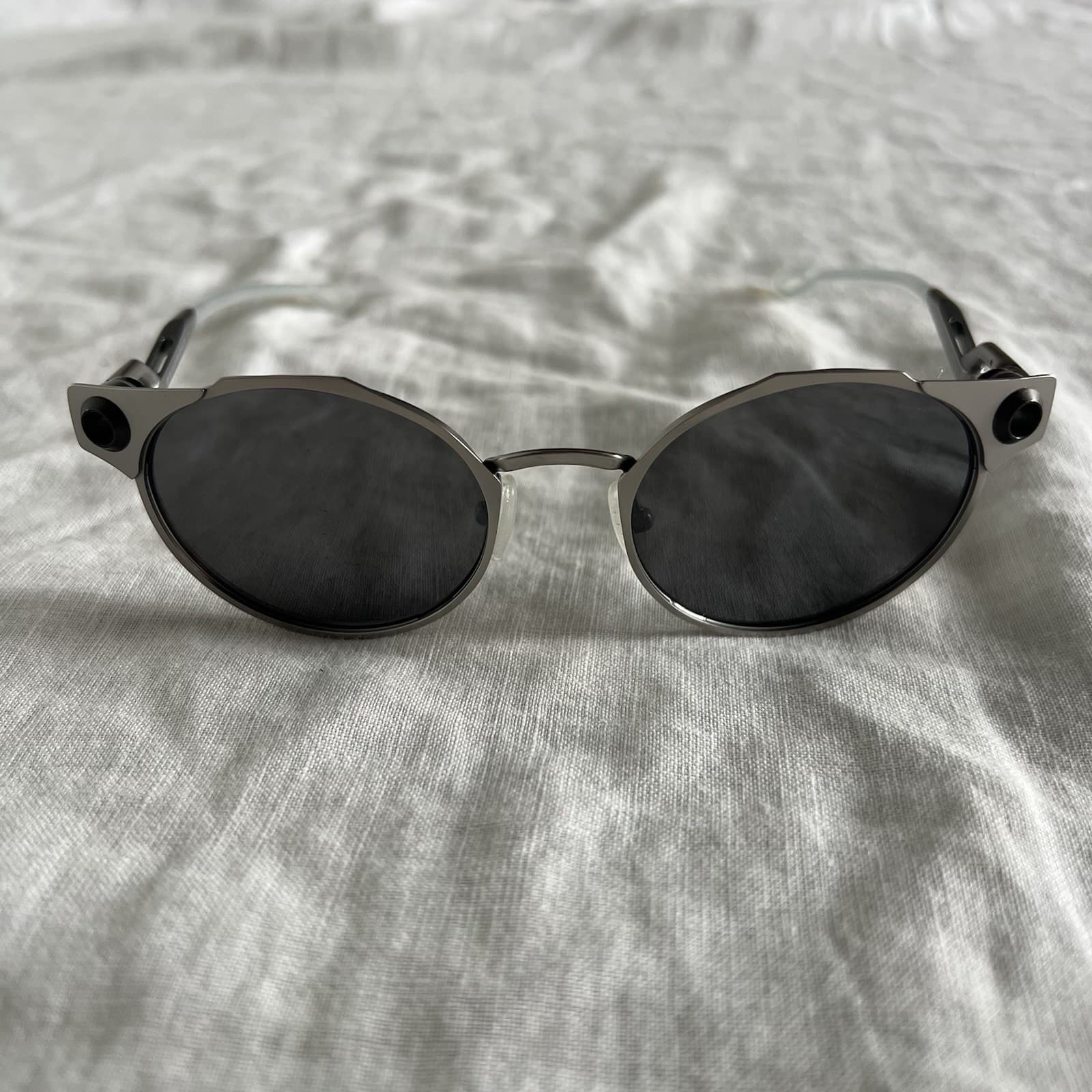 Oakley Deadbolt Sunglasses Titanium Frame Prizm Black Lenses Round Futuristic — photo 3 of 12