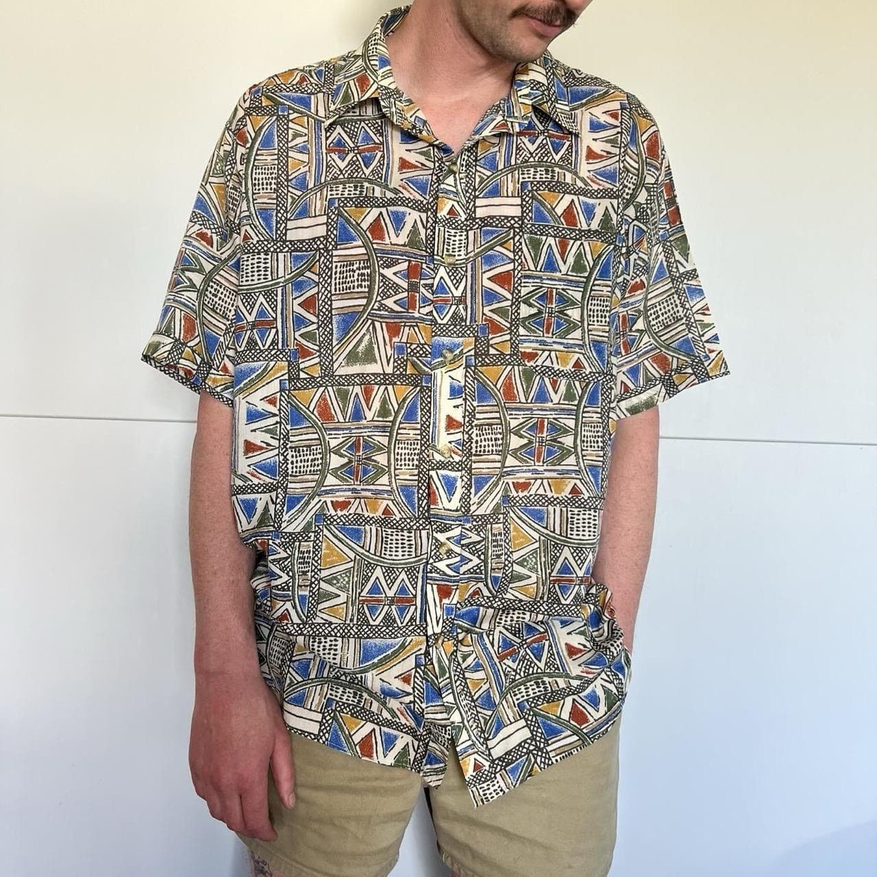 Vintage 90s Geometric Shirt L Abstract Indie Sleaze Grunge Retro Surf Skate — photo 1 of 7