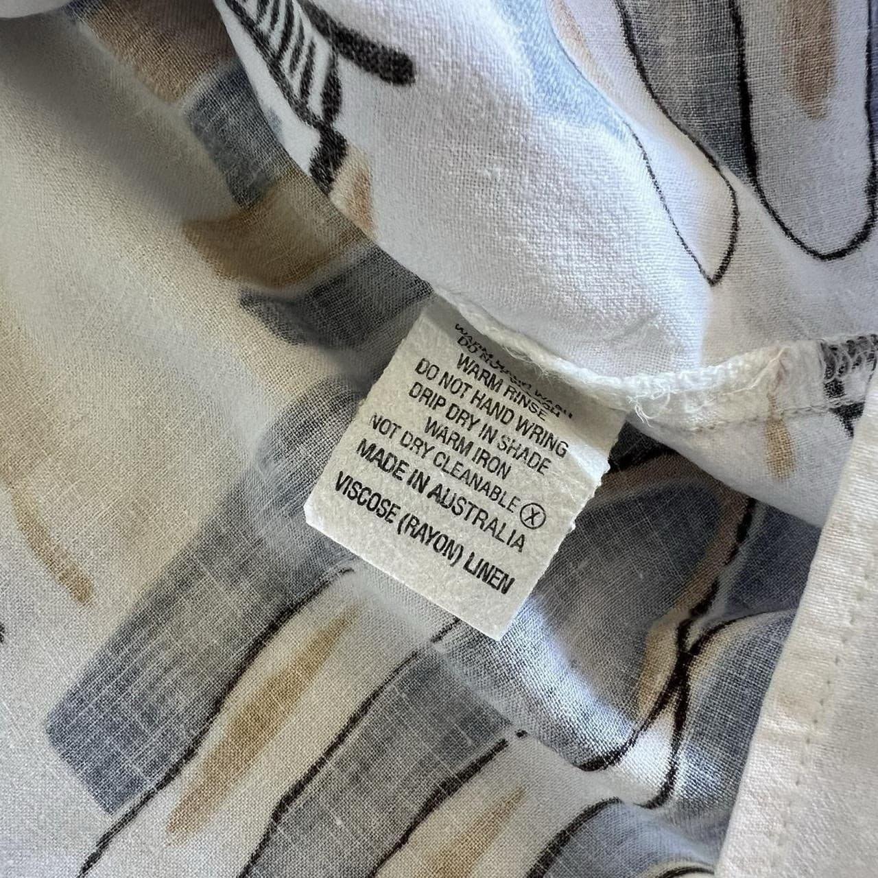 Vintage 90s Abstract Geometric Shirt L Viscose Linen Resort Boho Indie Retro — photo 7 of 9