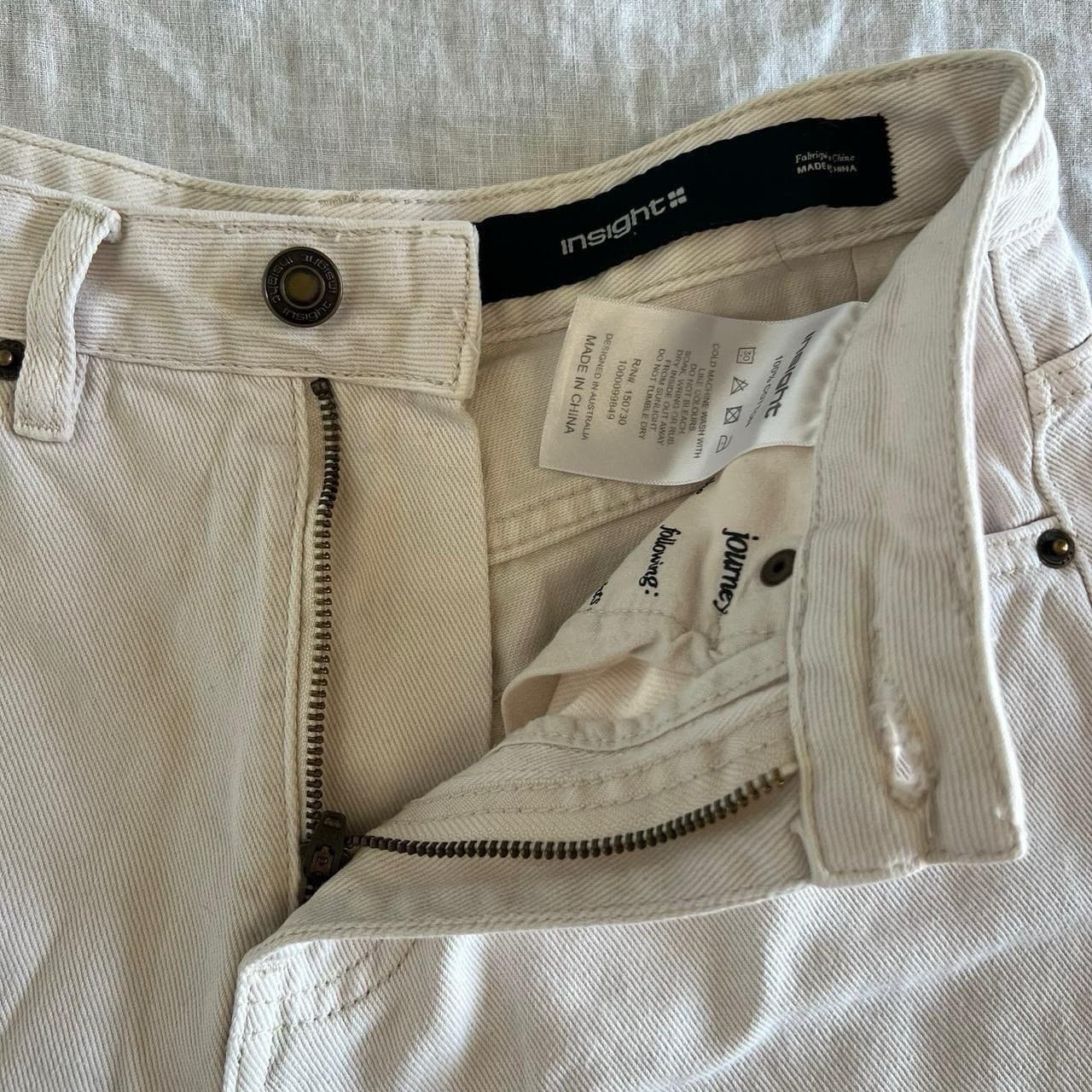 Insight Cream Denim Shorts 24 6 High Waisted Wide Leg A-Line Petite White Surf — photo 6 of 8