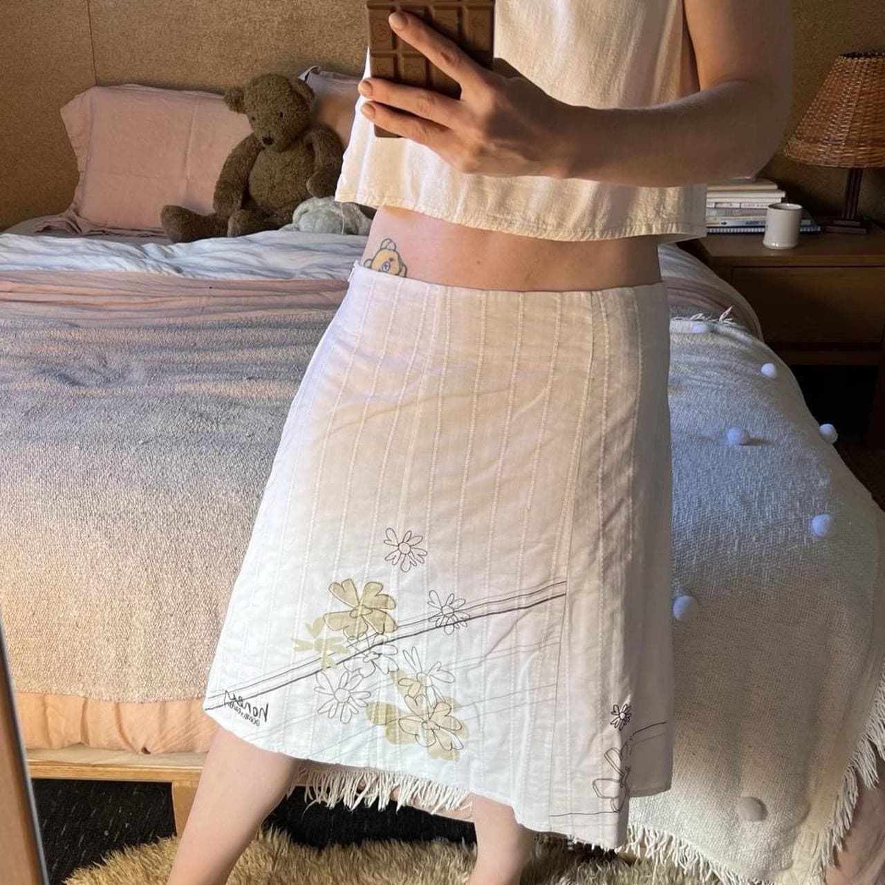 Vintage Y2K Honey Ocean and Earth Skirt 10 White Cotton Low Rise Floral Surf — photo 8 of 9