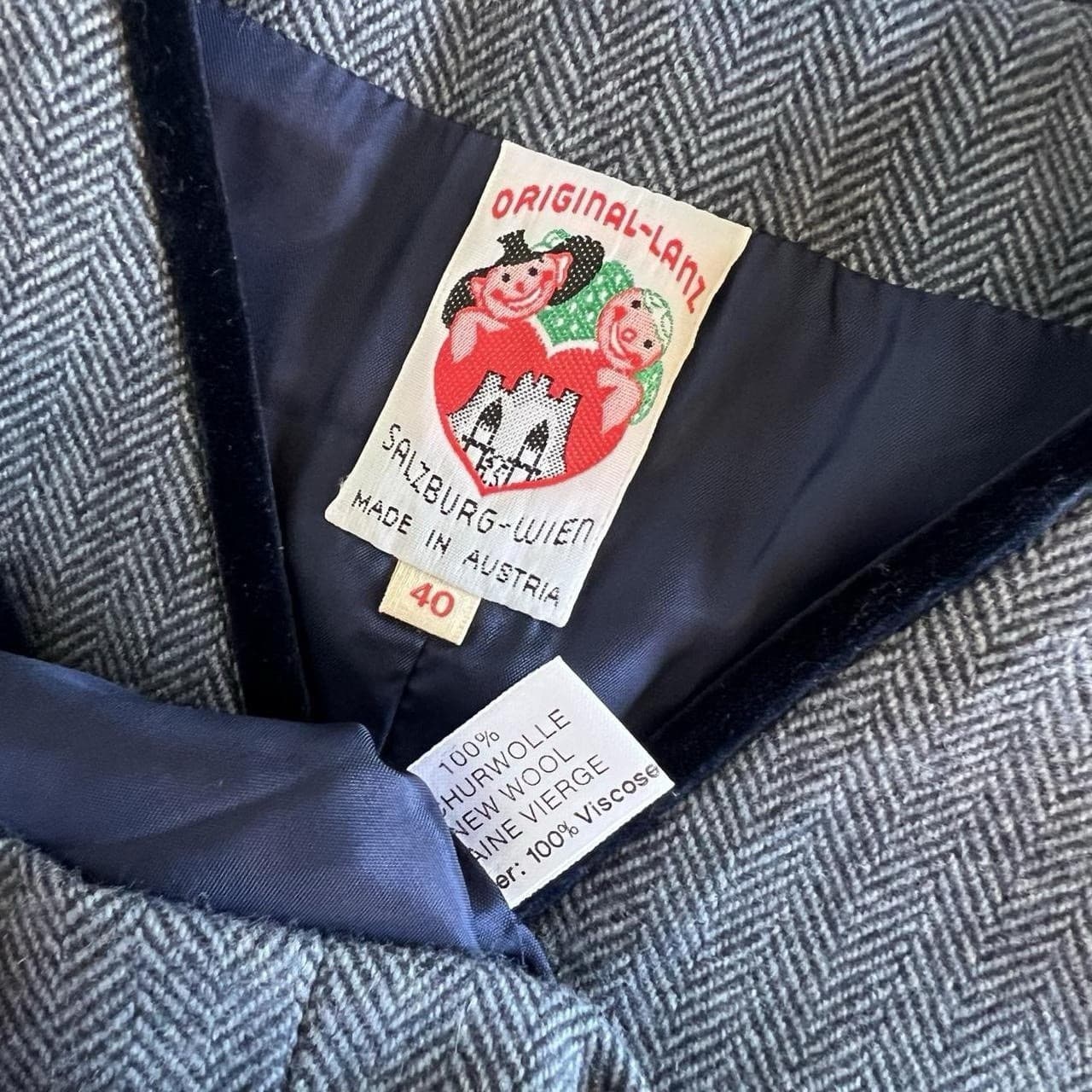 Vintage ORIGINAL LANZ Salzburg Wool Vest 40 S Grey Herringbone Velvet Folk — photo 8 of 8