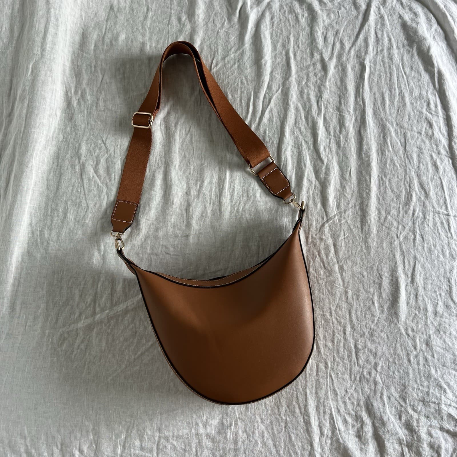 Tan Brown Half Moon Crossbody Bag Crescent Hobo Slouchy Large Minimalist — photo 3 of 11