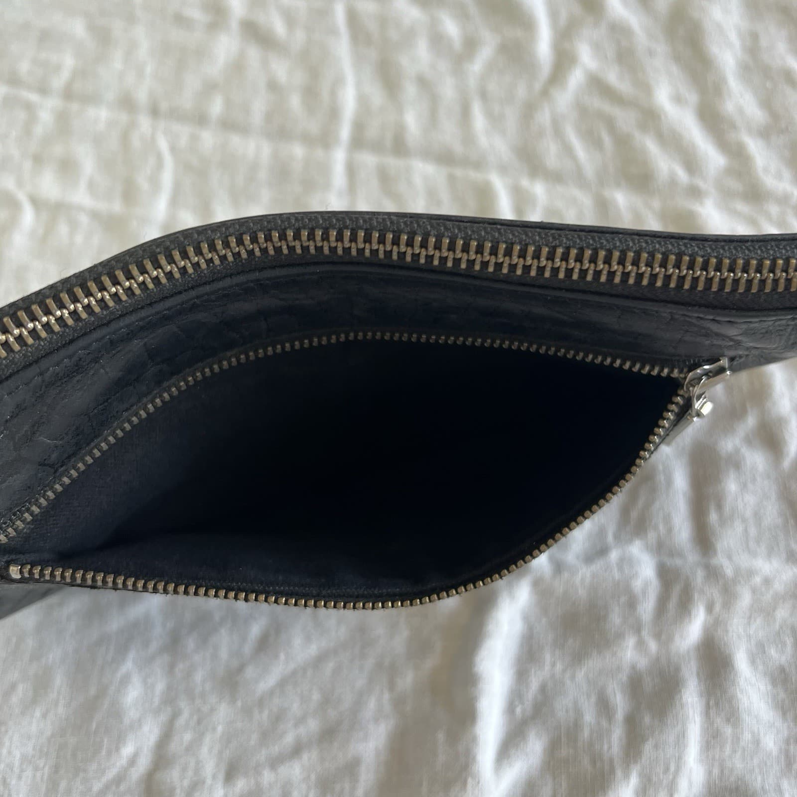 Status Anxiety Black Croc Embossed Leather Clutch Pouch Bag Minimalist Y2K — photo 3 of 9